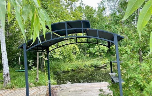 2858 Lake Shore Rd E Property Photo 11