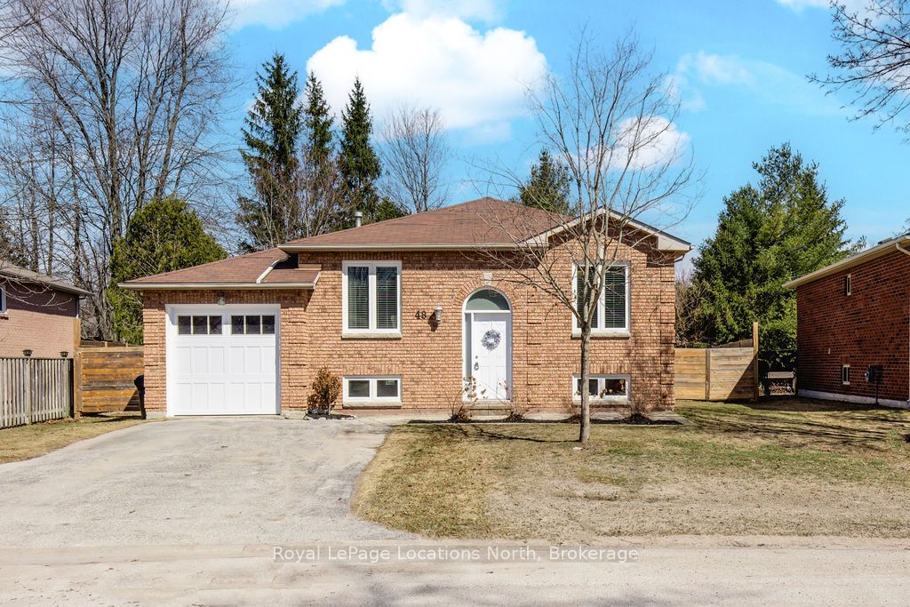 48 Evergreen Crescent Property Photo