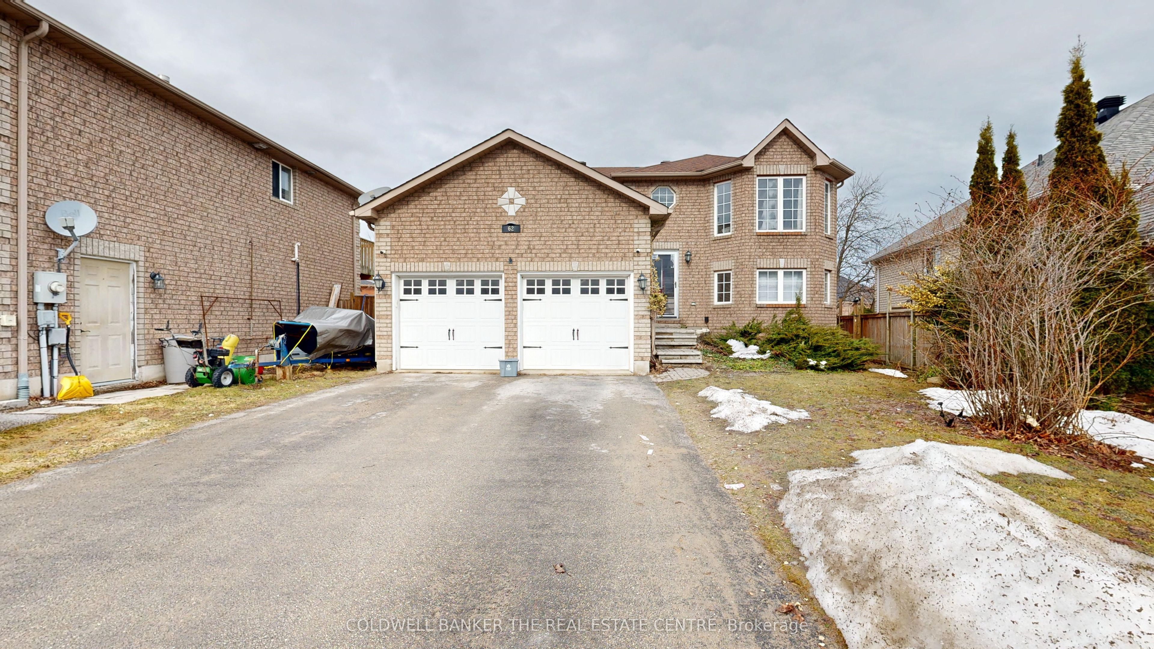 62 Ambler Bay Property Photo 1