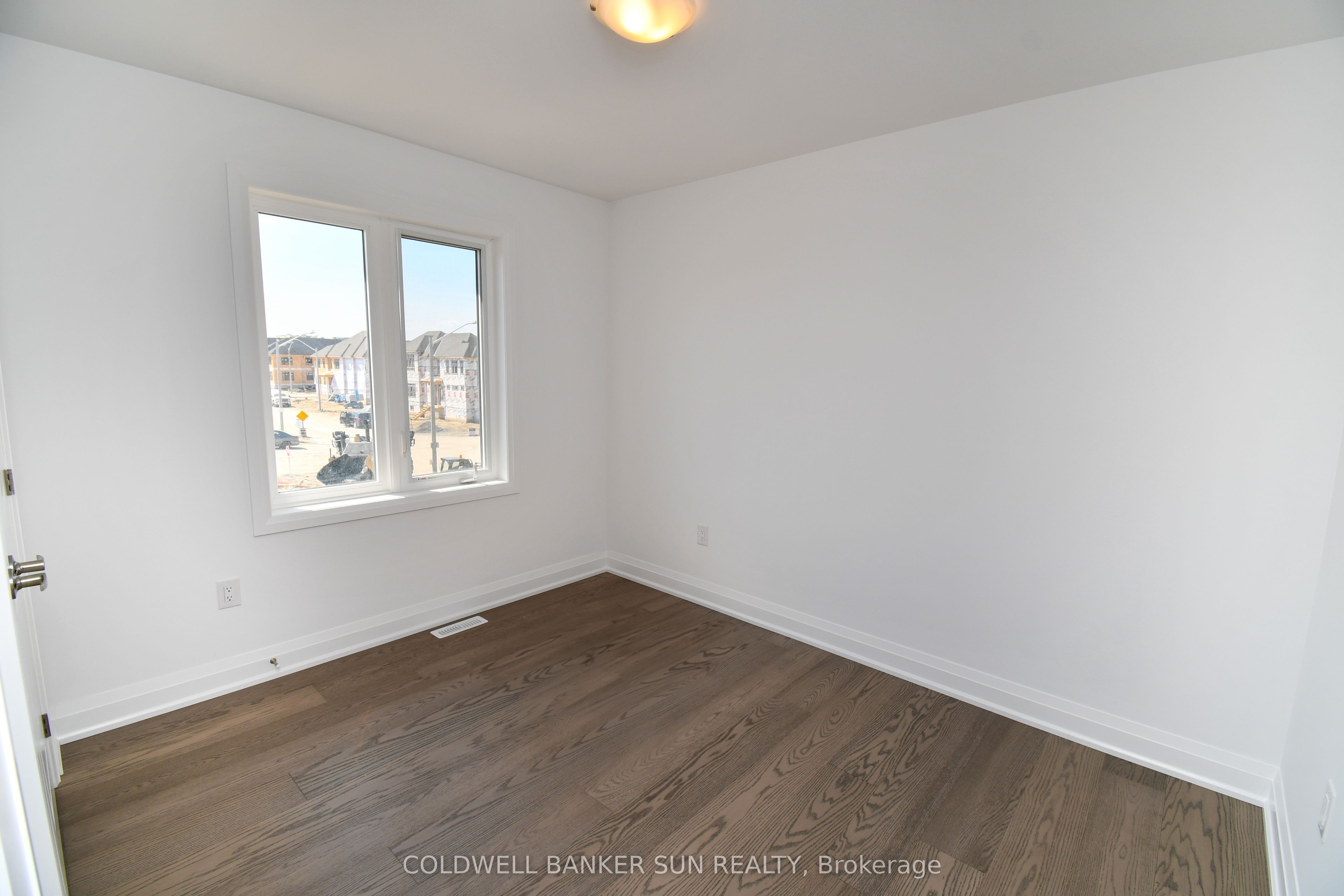3 Gateway Drive Property Photo 24