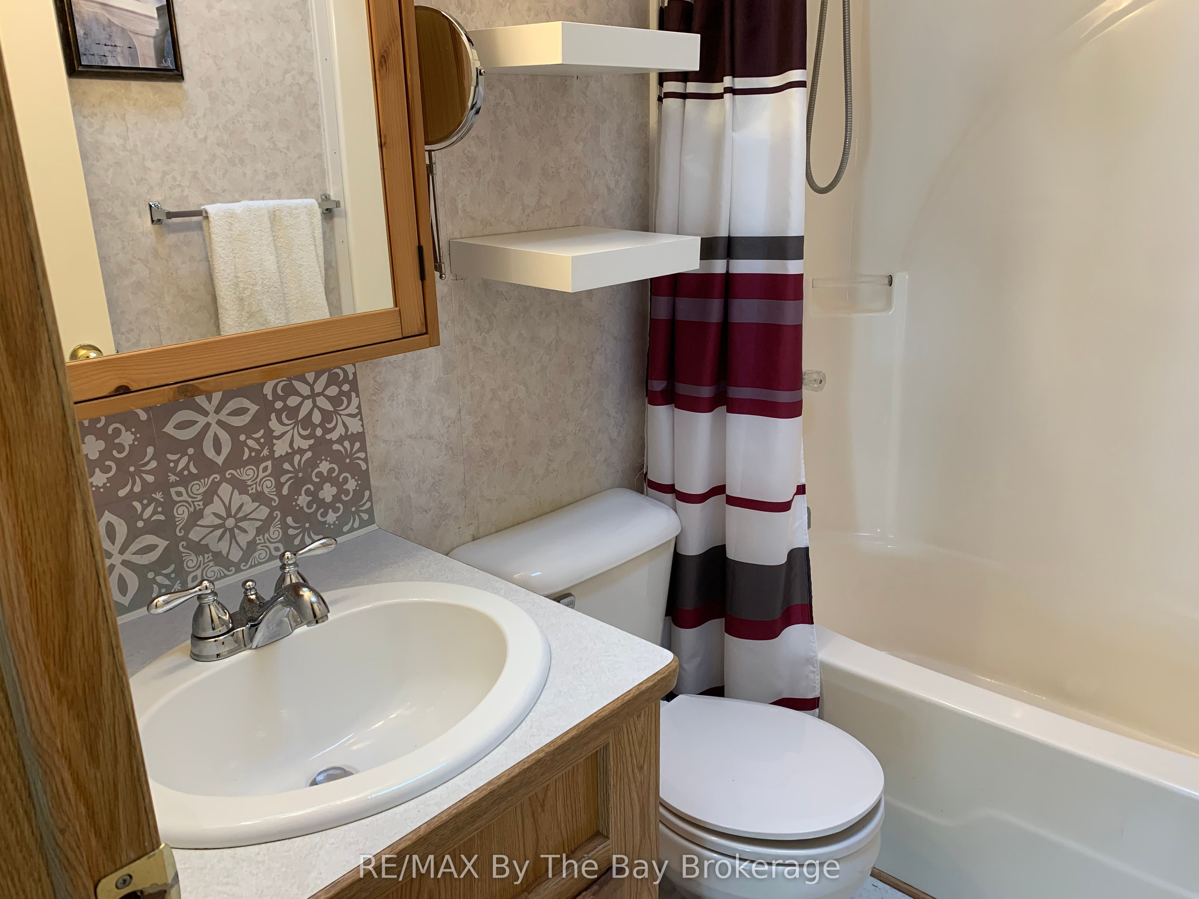 85 Theme Park Drive G4 Property Photo 27