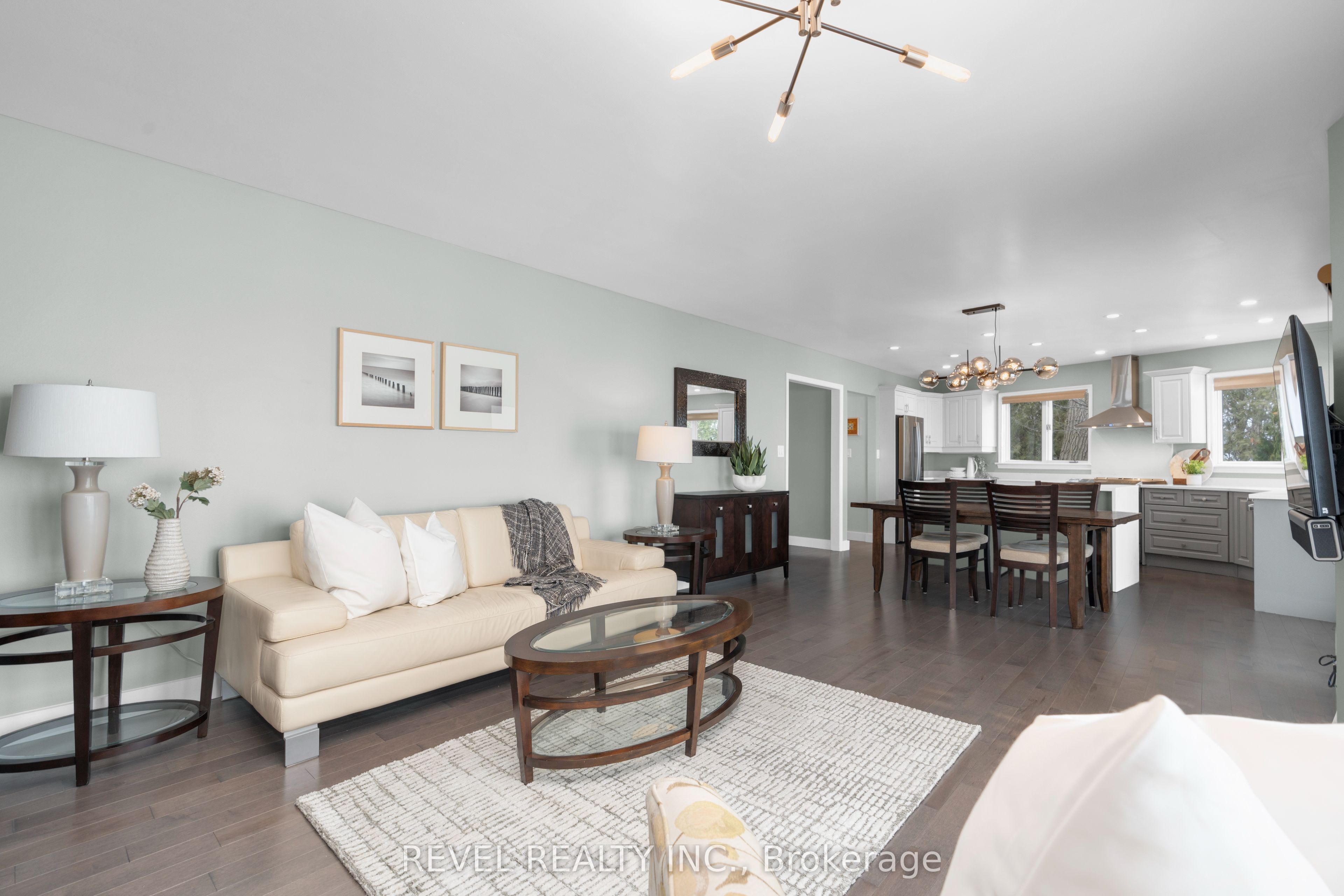 416 Bay Street Property Photo 15