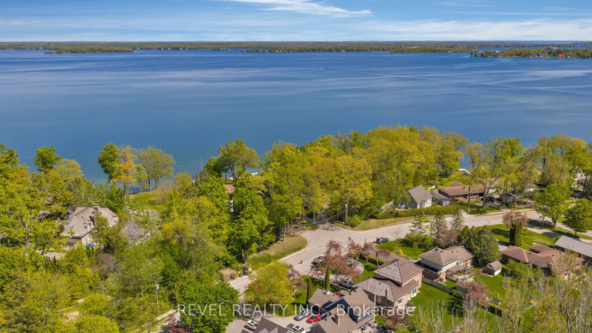 416 Bay Street Property Photo 45