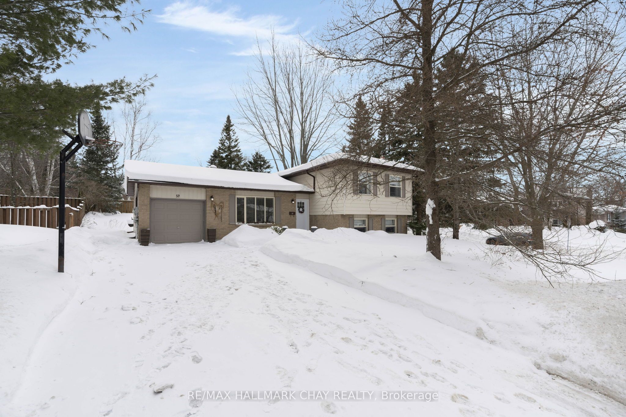 57 Indian Arrow Road Property Photo 1