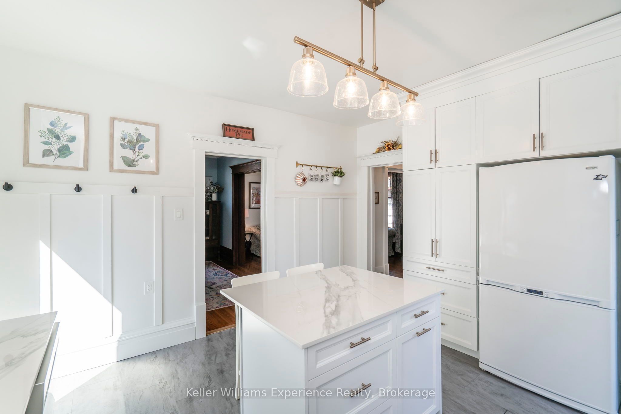268 Russell Street Property Photo 9