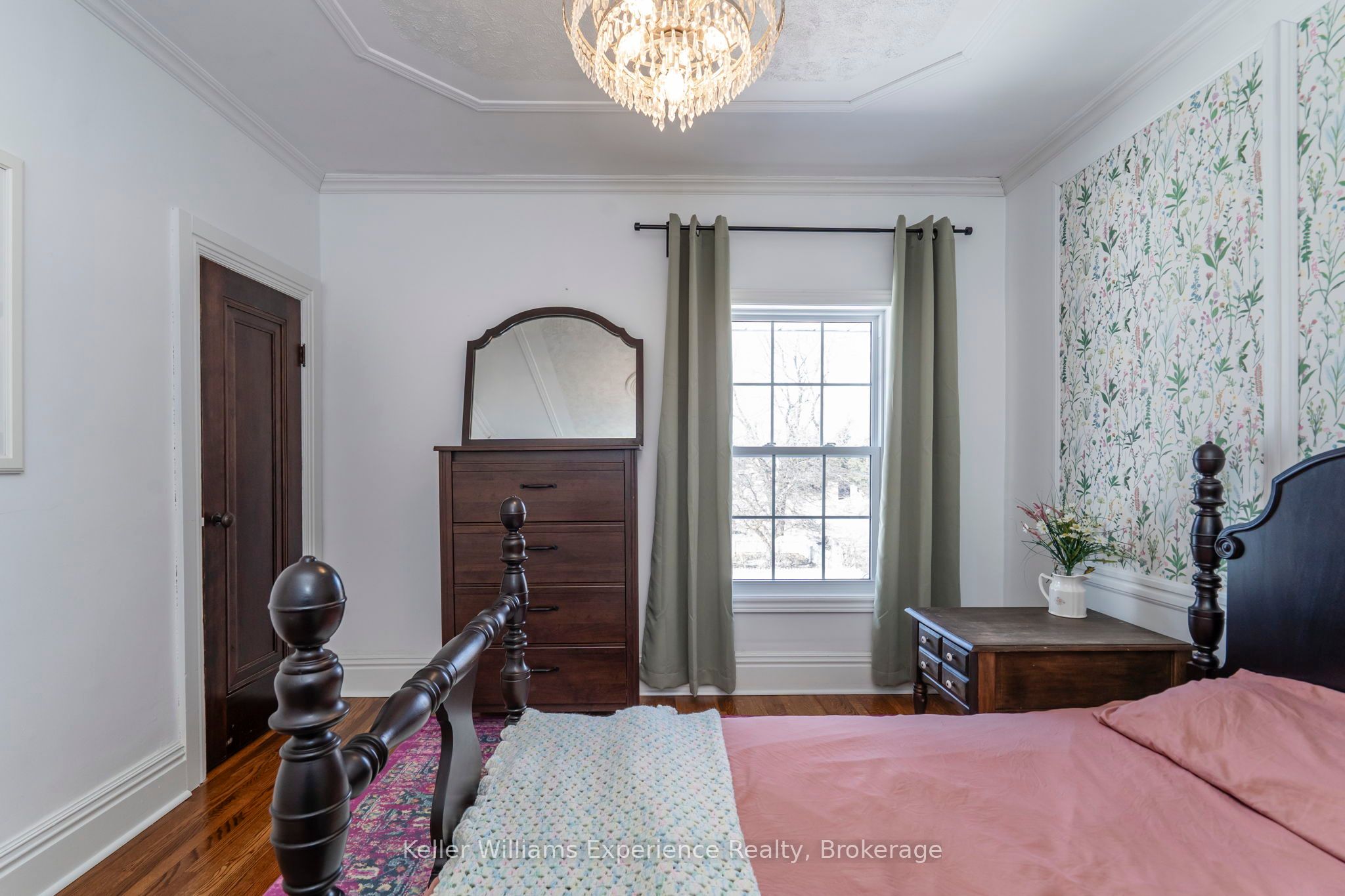 268 Russell Street Property Photo 22