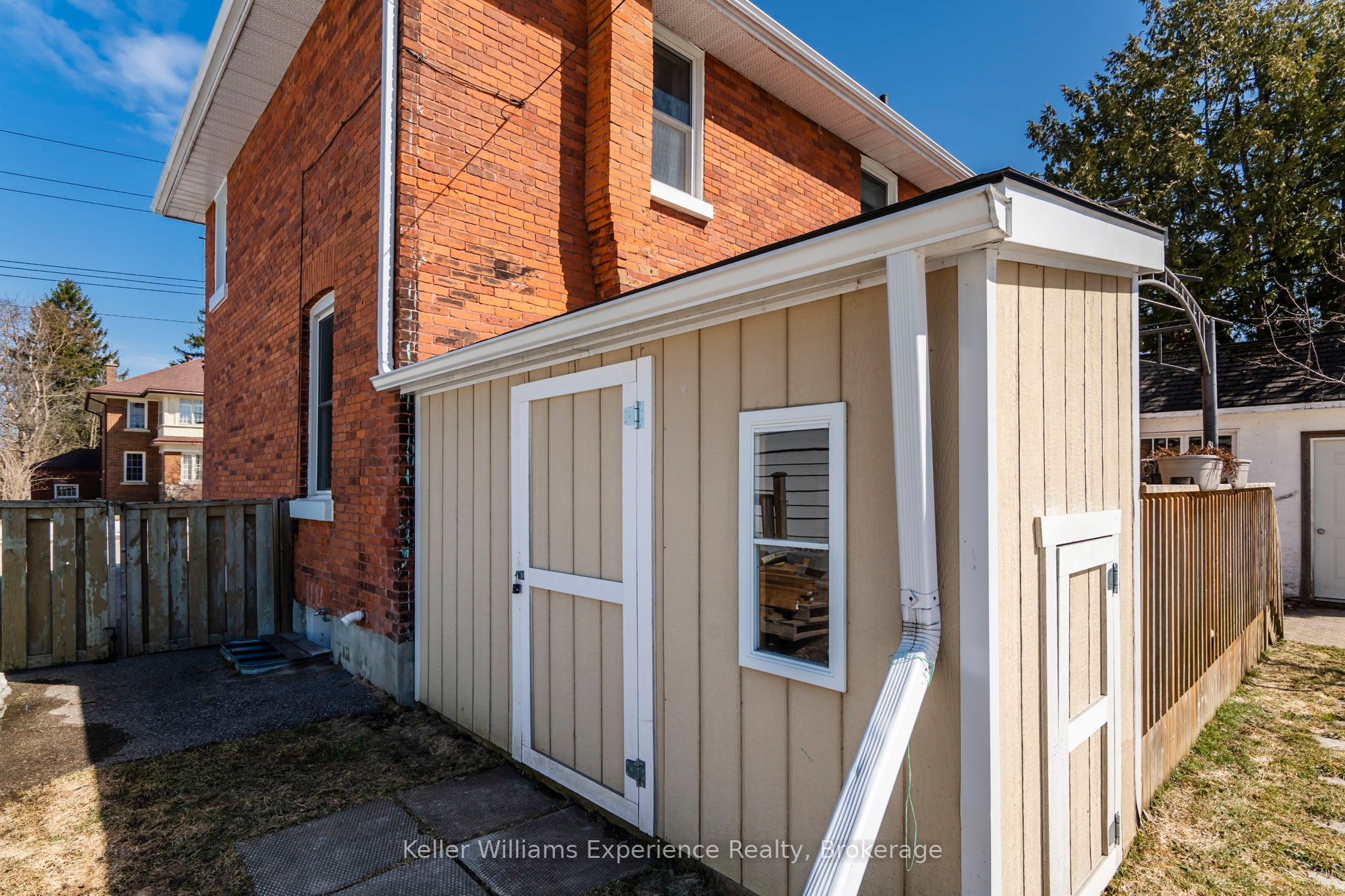 268 Russell Street Property Photo 31