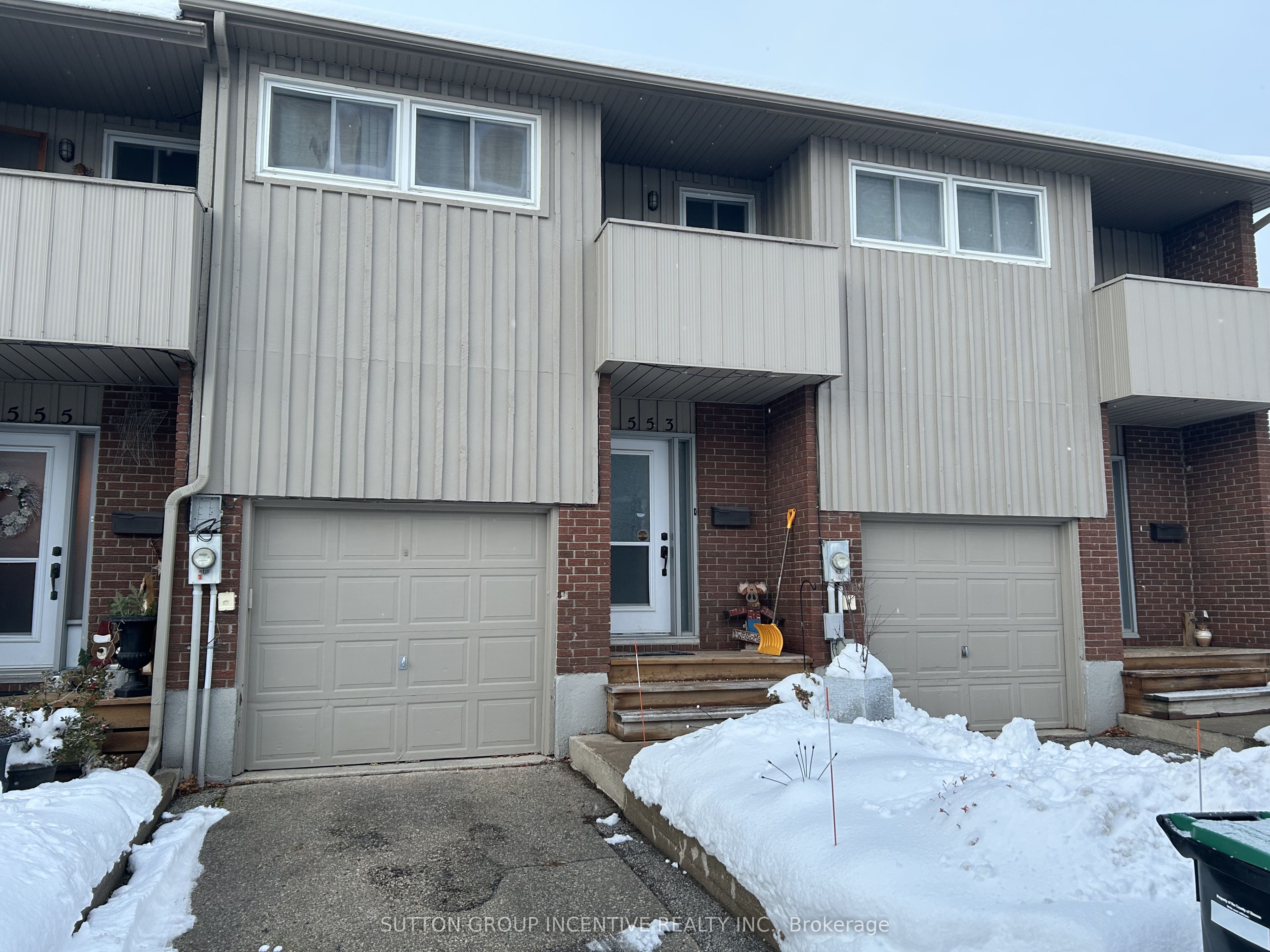 553 Tenth Street Property Photo