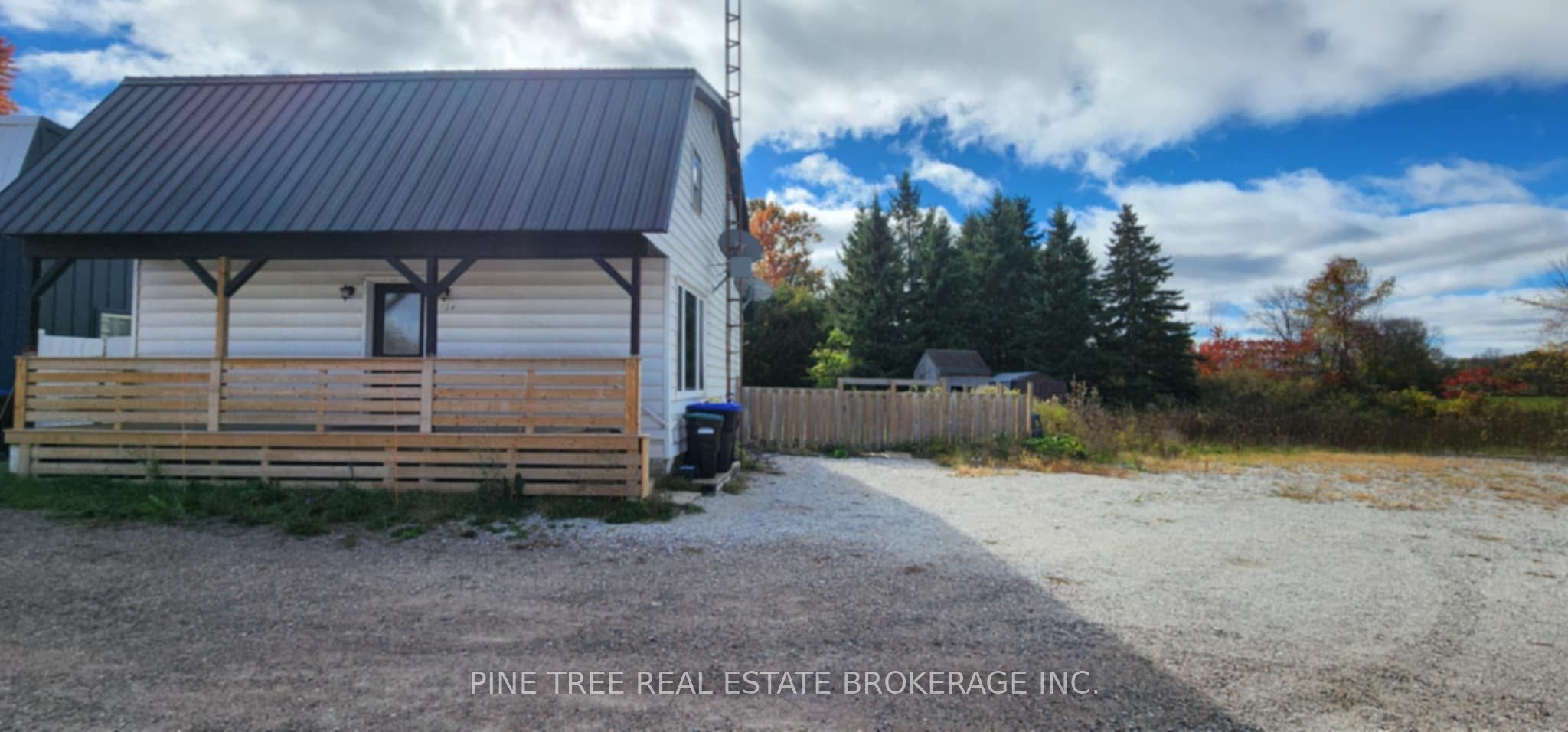 #unit 1 - 5734 Hwy 12 Property Photo 4