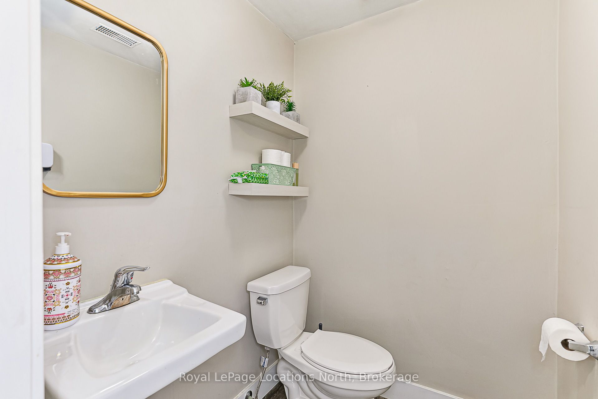 5206 County Rd 9 Road Property Photo 13