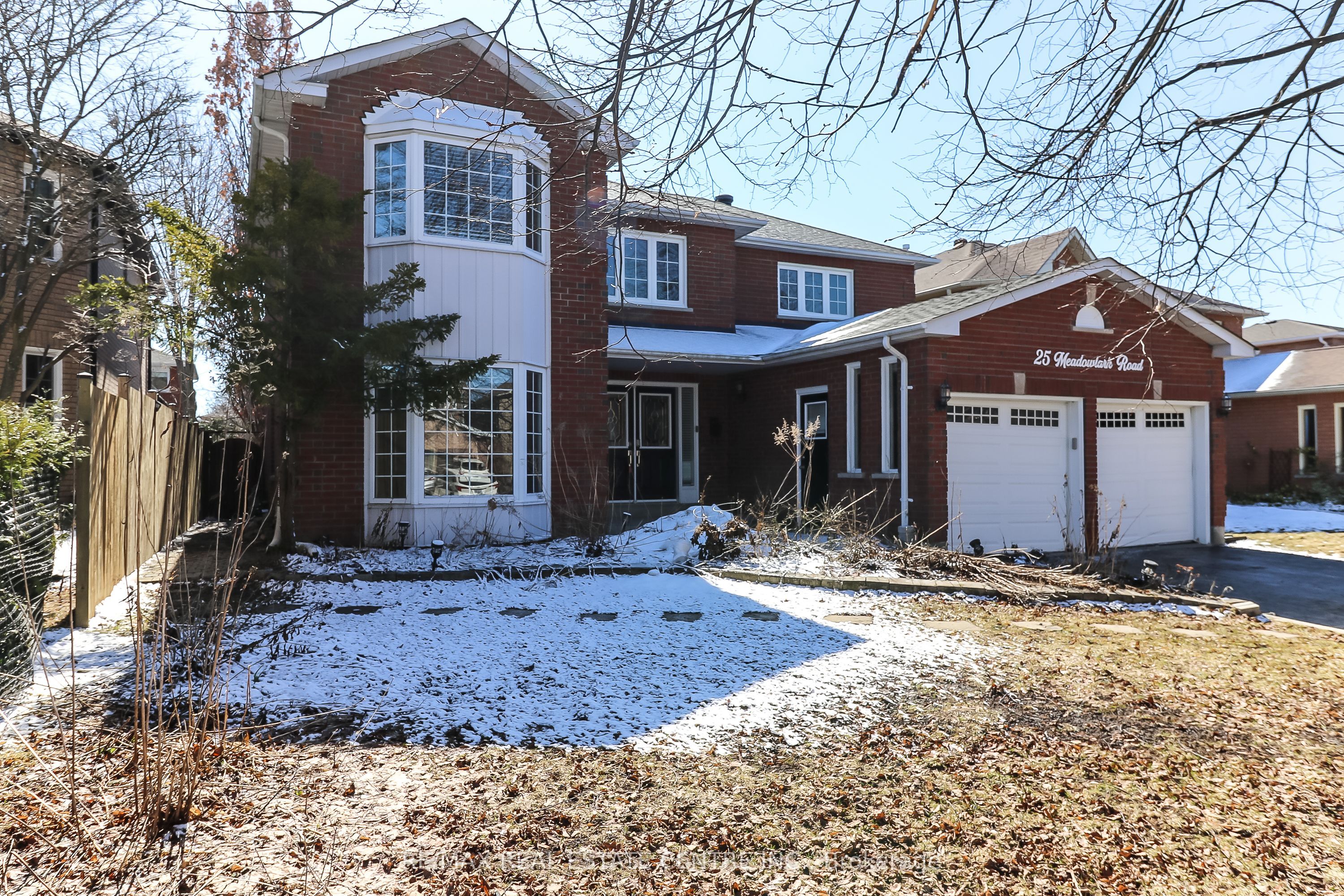 25 Meadowlark Road Property Photo