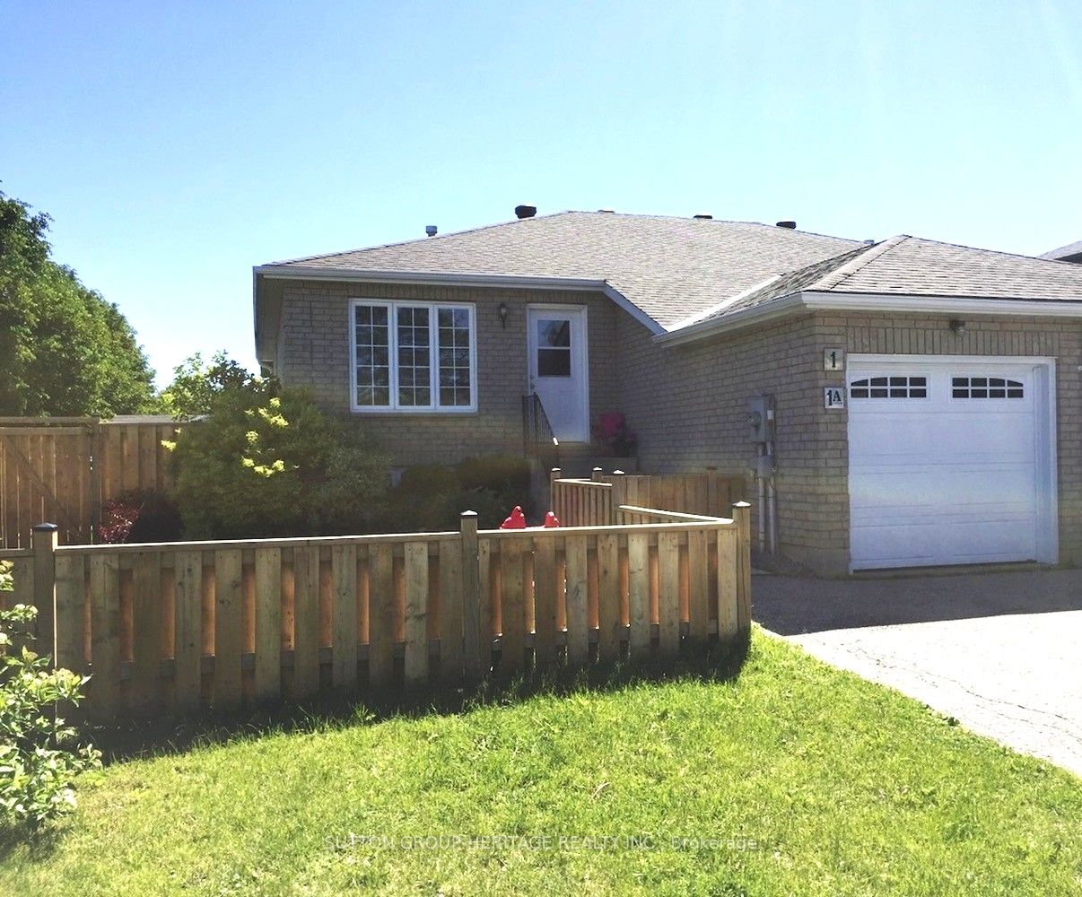 1 Violet Street Property Photo