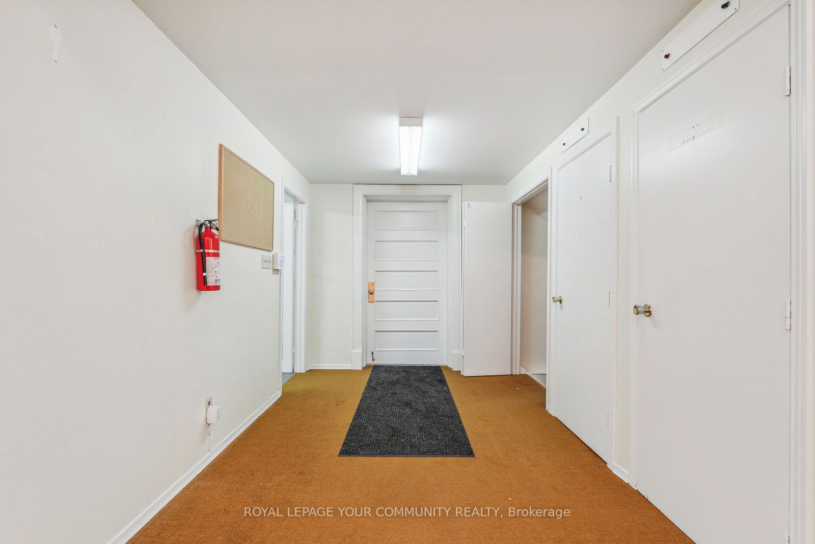 364 Regent Street Property Photo 9