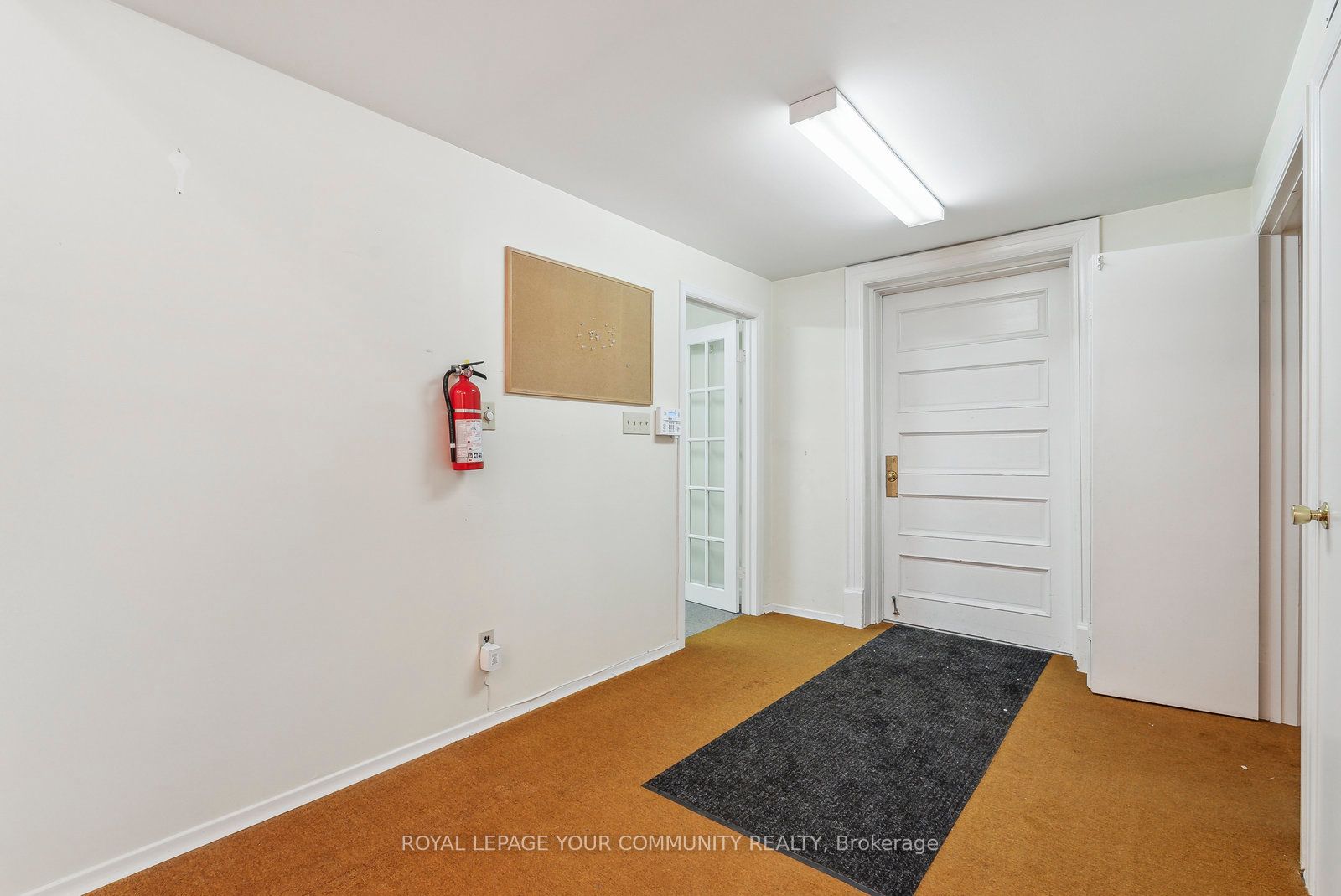 364 Regent Street Property Photo 10