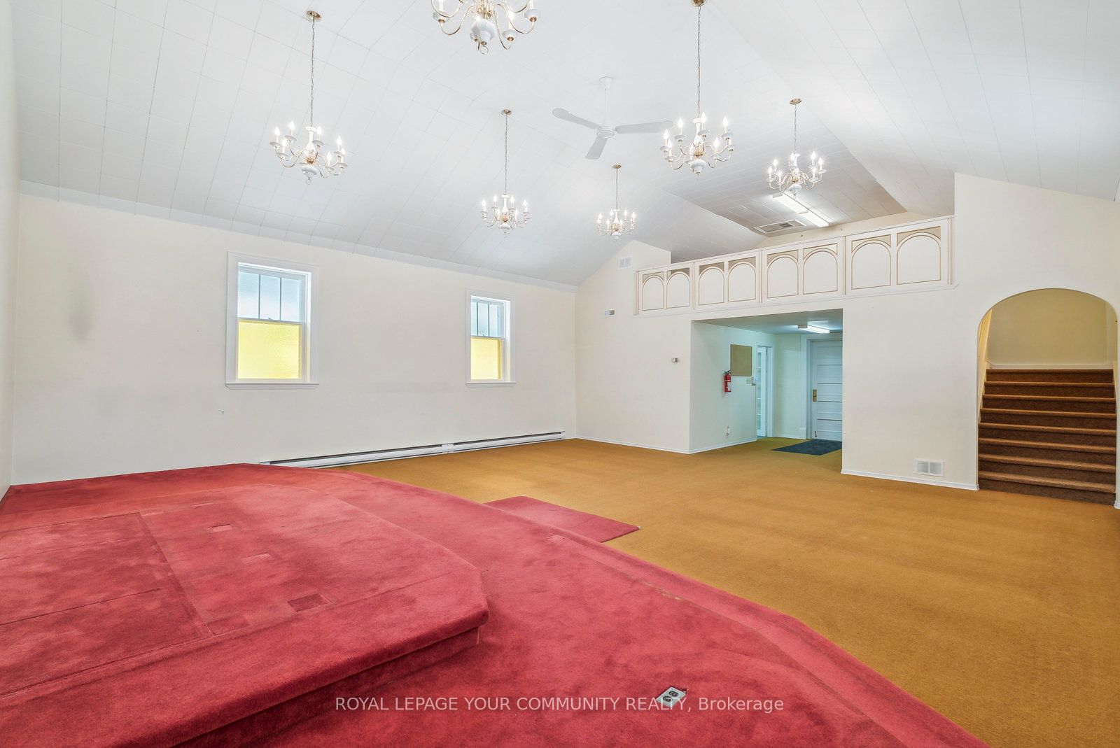 364 Regent Street Property Photo 14