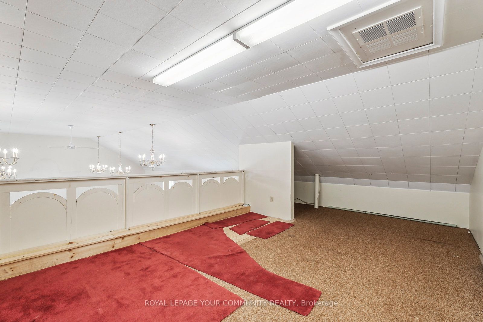 364 Regent Street Property Photo 18