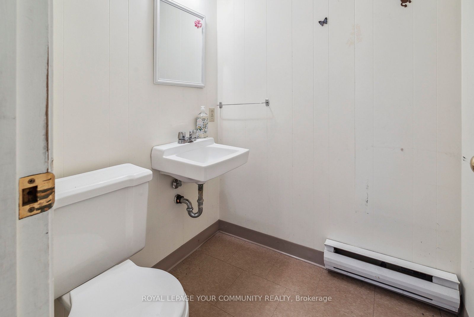 364 Regent Street Property Photo 33