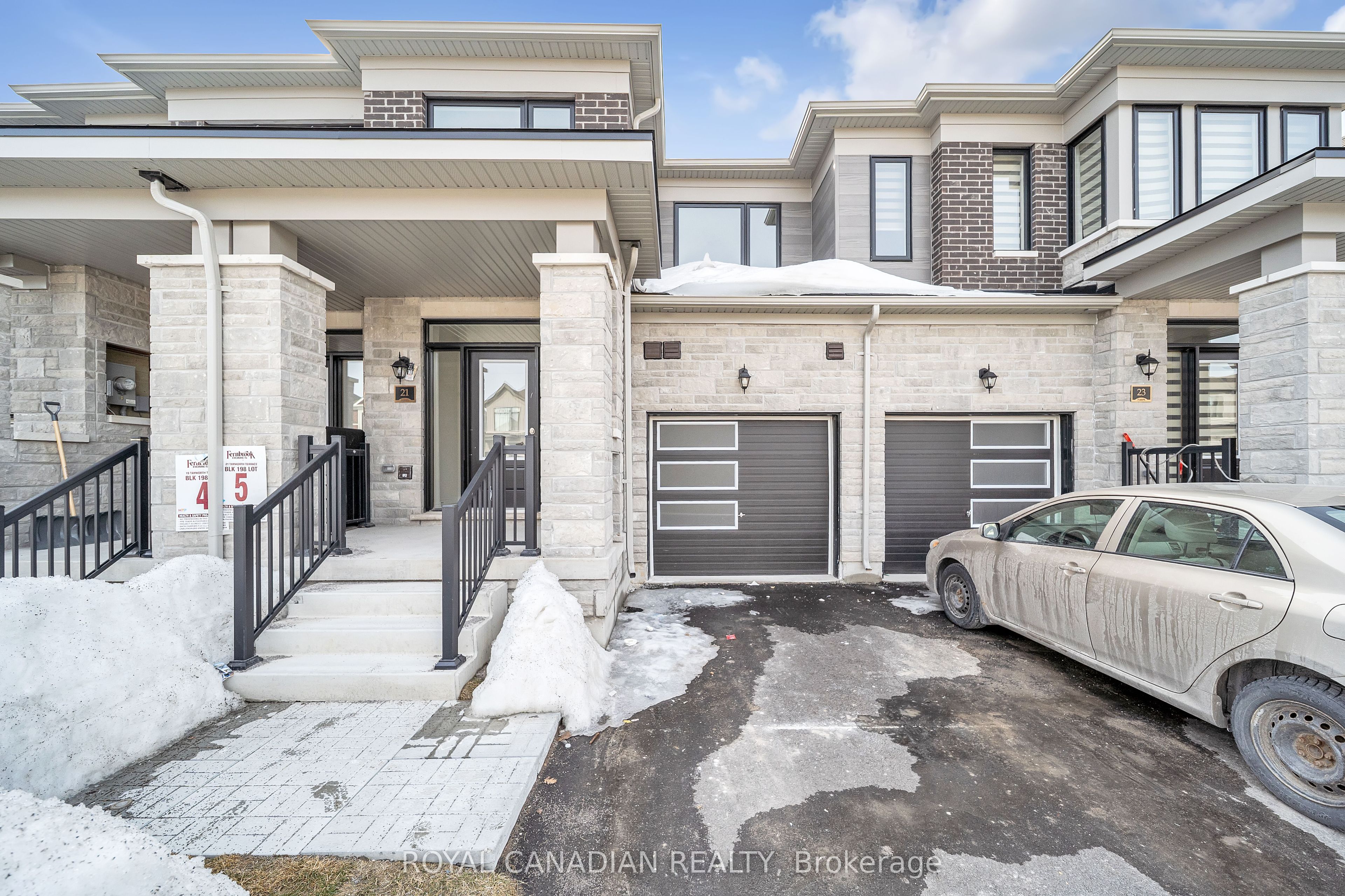 21 Tamworth Terrace Property Photo 1