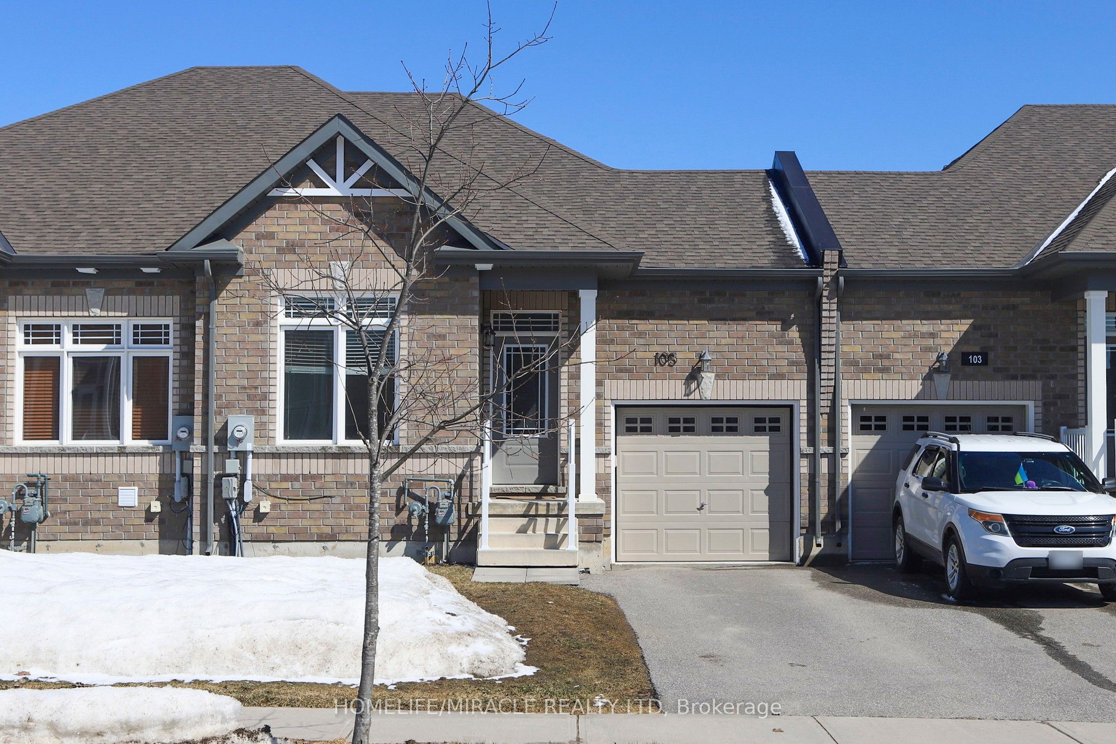 105 Isabella Drive Property Photo 1