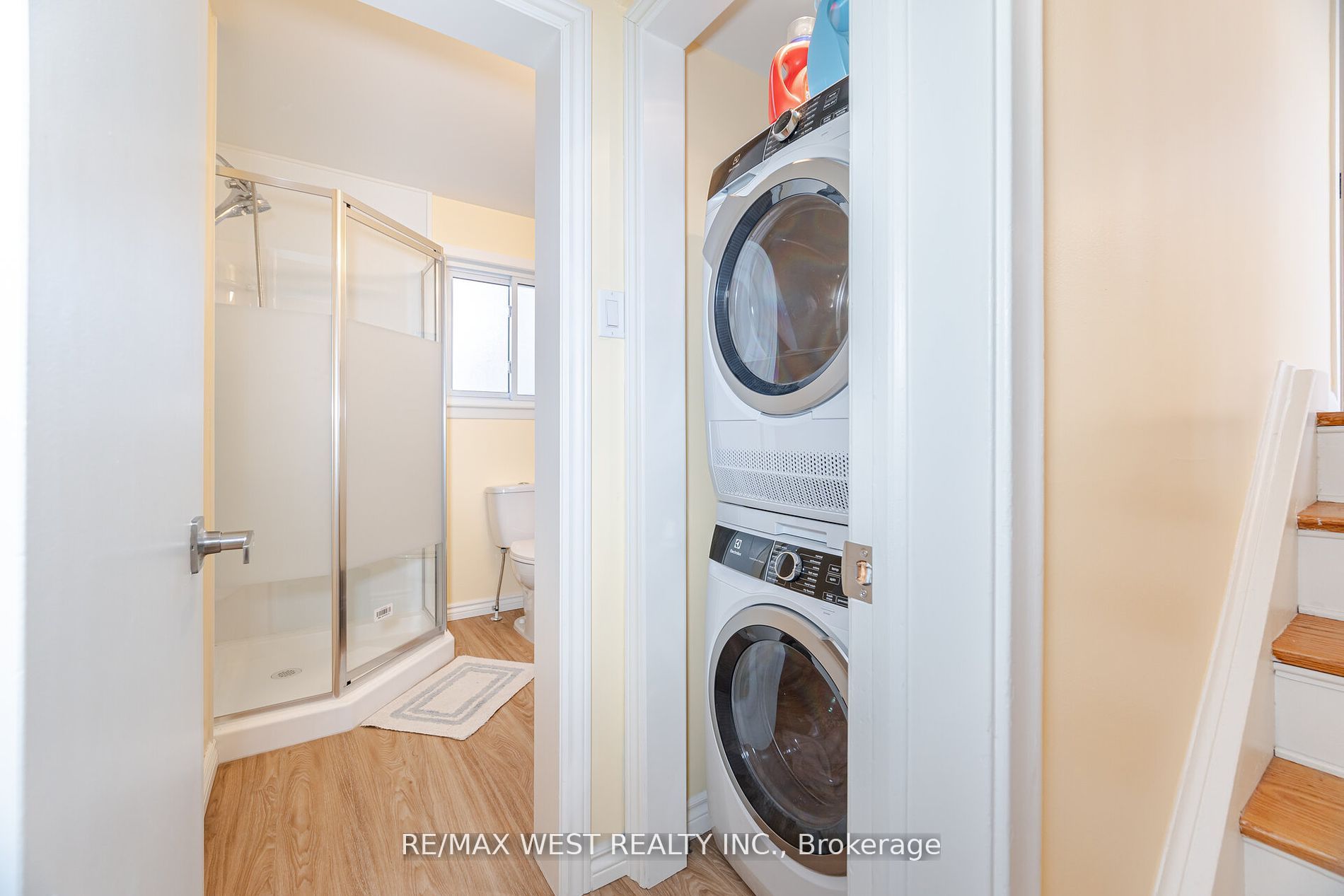 105 Shirley Avenue Property Photo 27