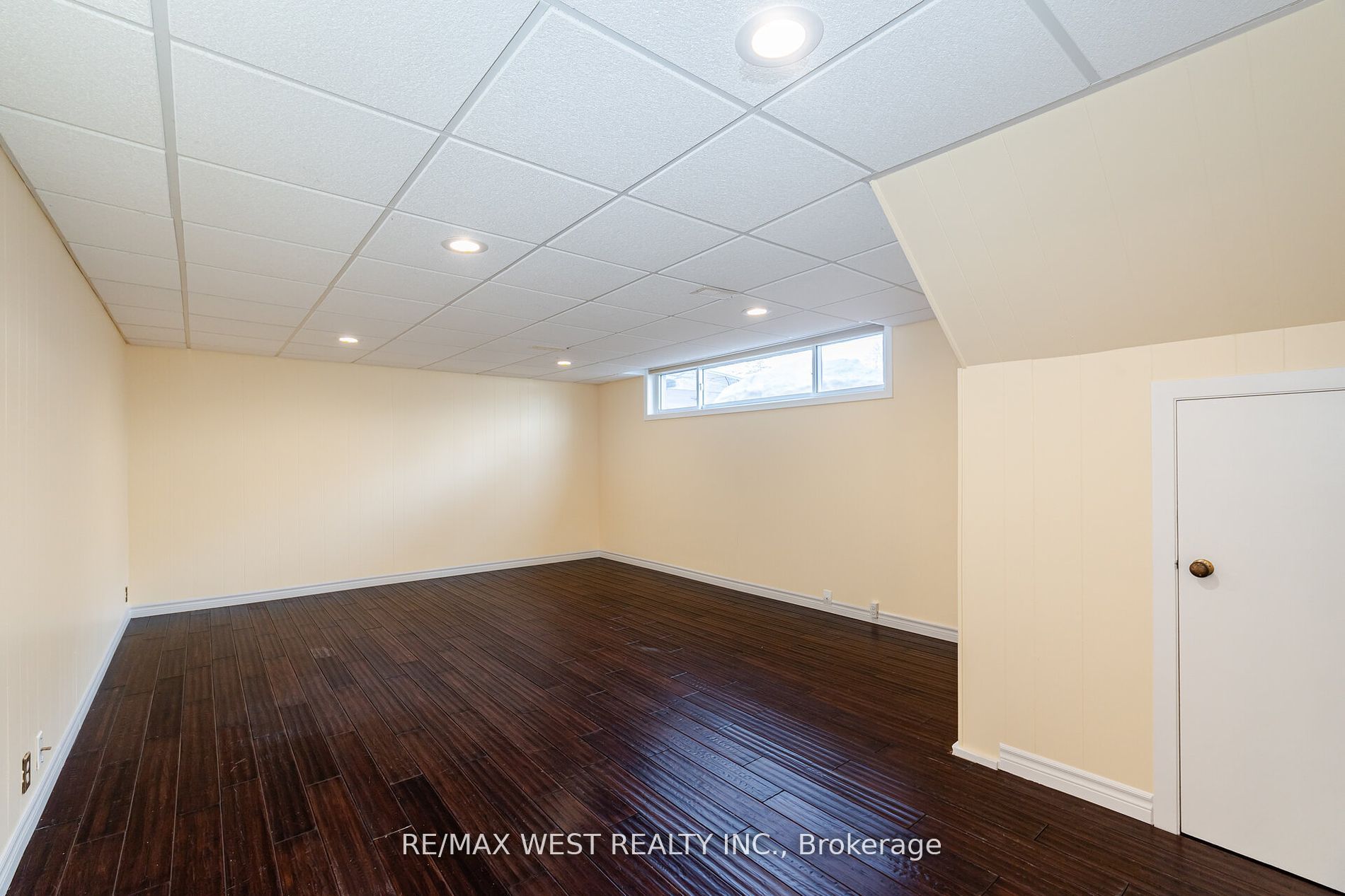 105 Shirley Avenue Property Photo 28
