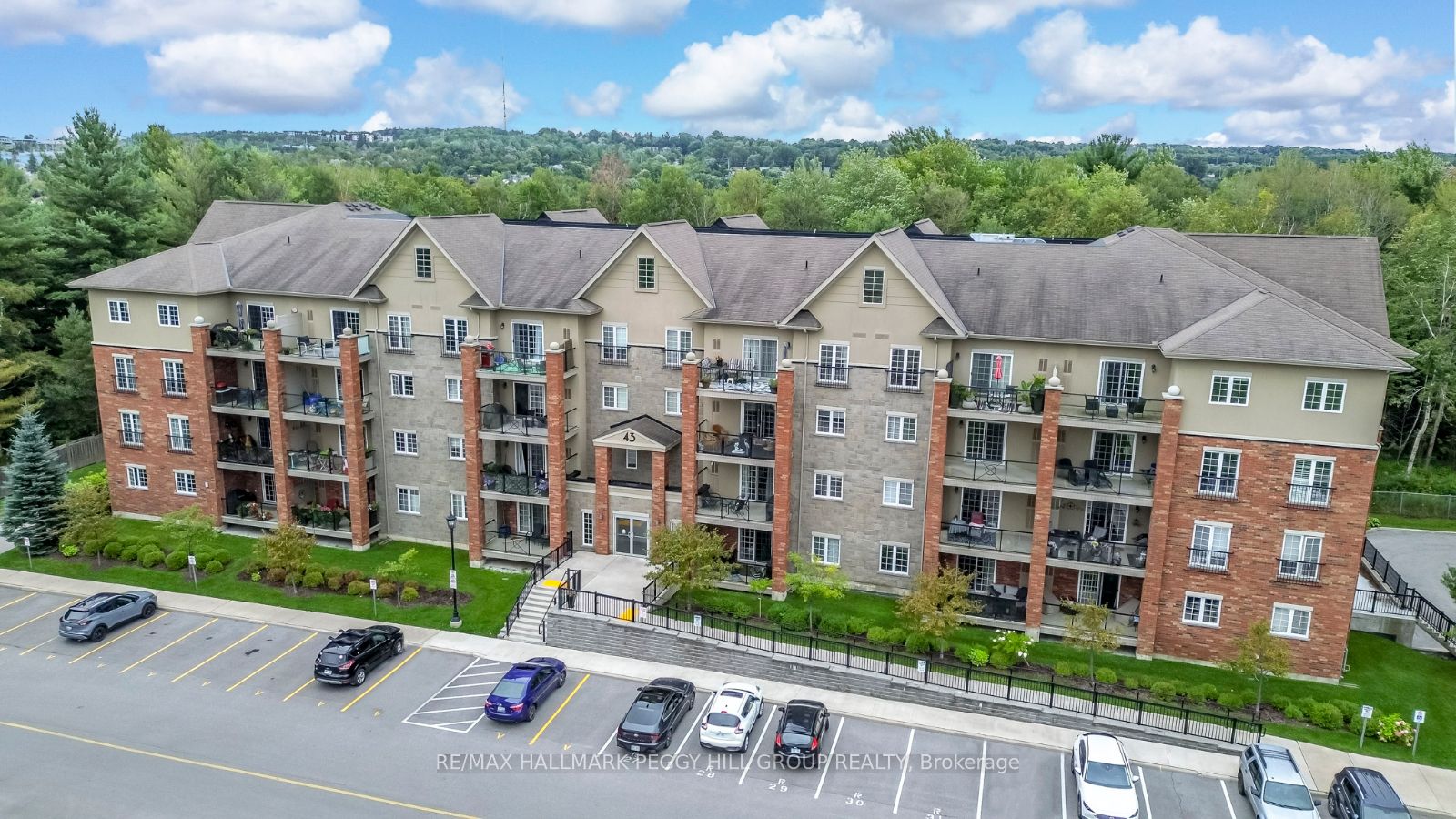 #305 - 43 Ferndale Drive Property Photo 1