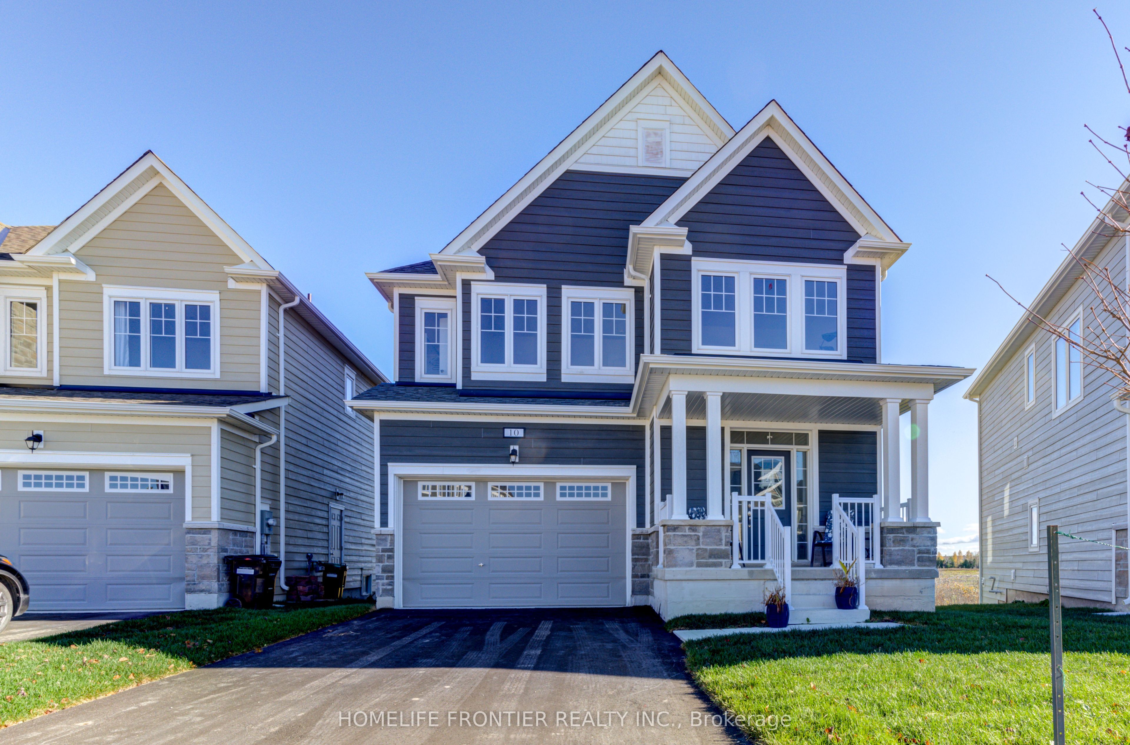 10 Shapira Ave Property Photo