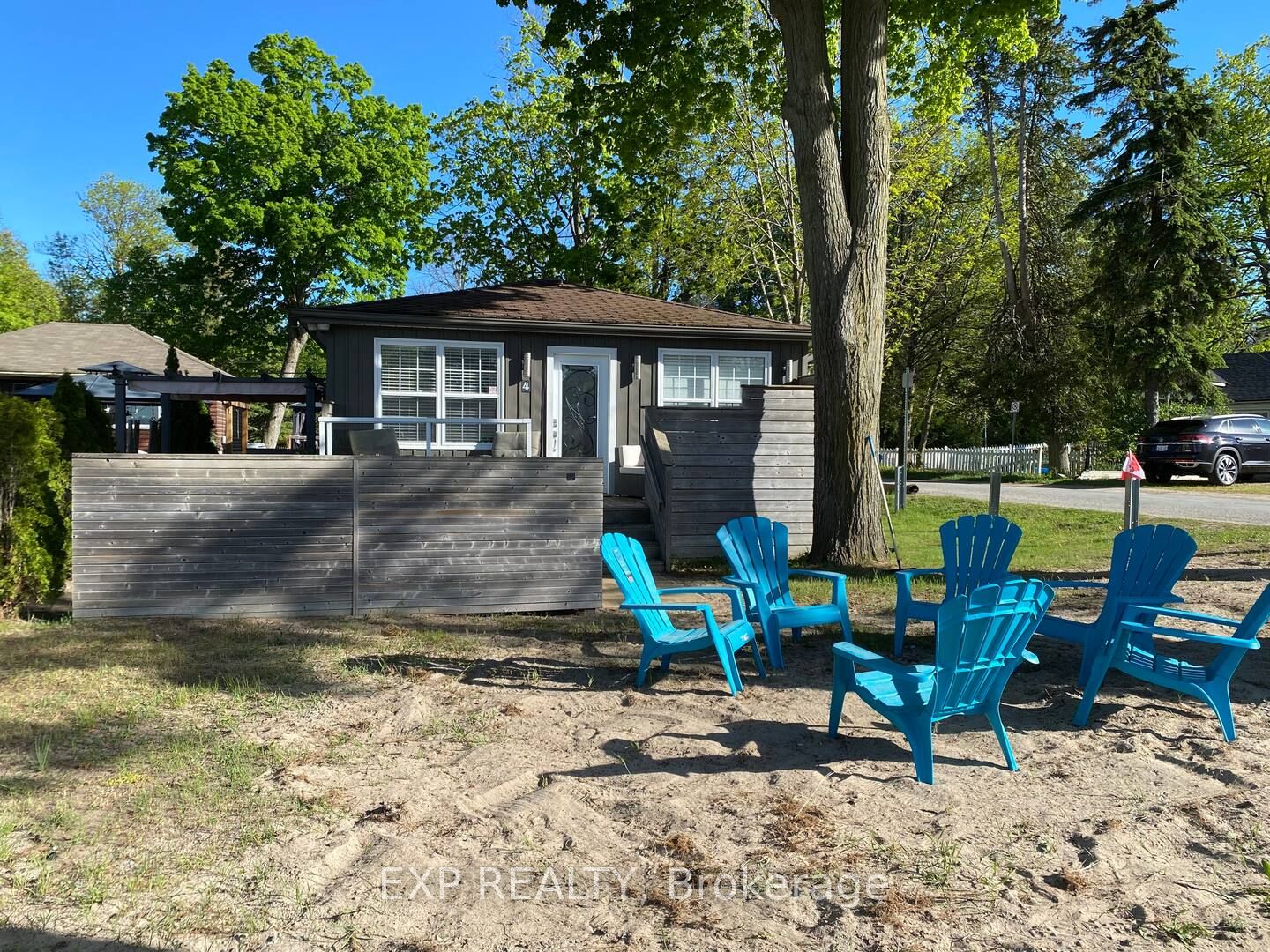4 Oliver Dr Property Photo