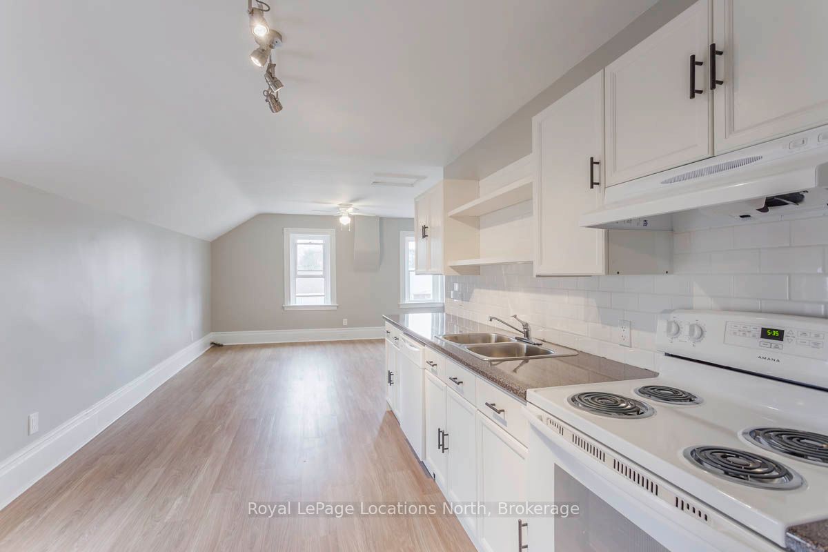 Collingwood Real Estate Listings Main Image