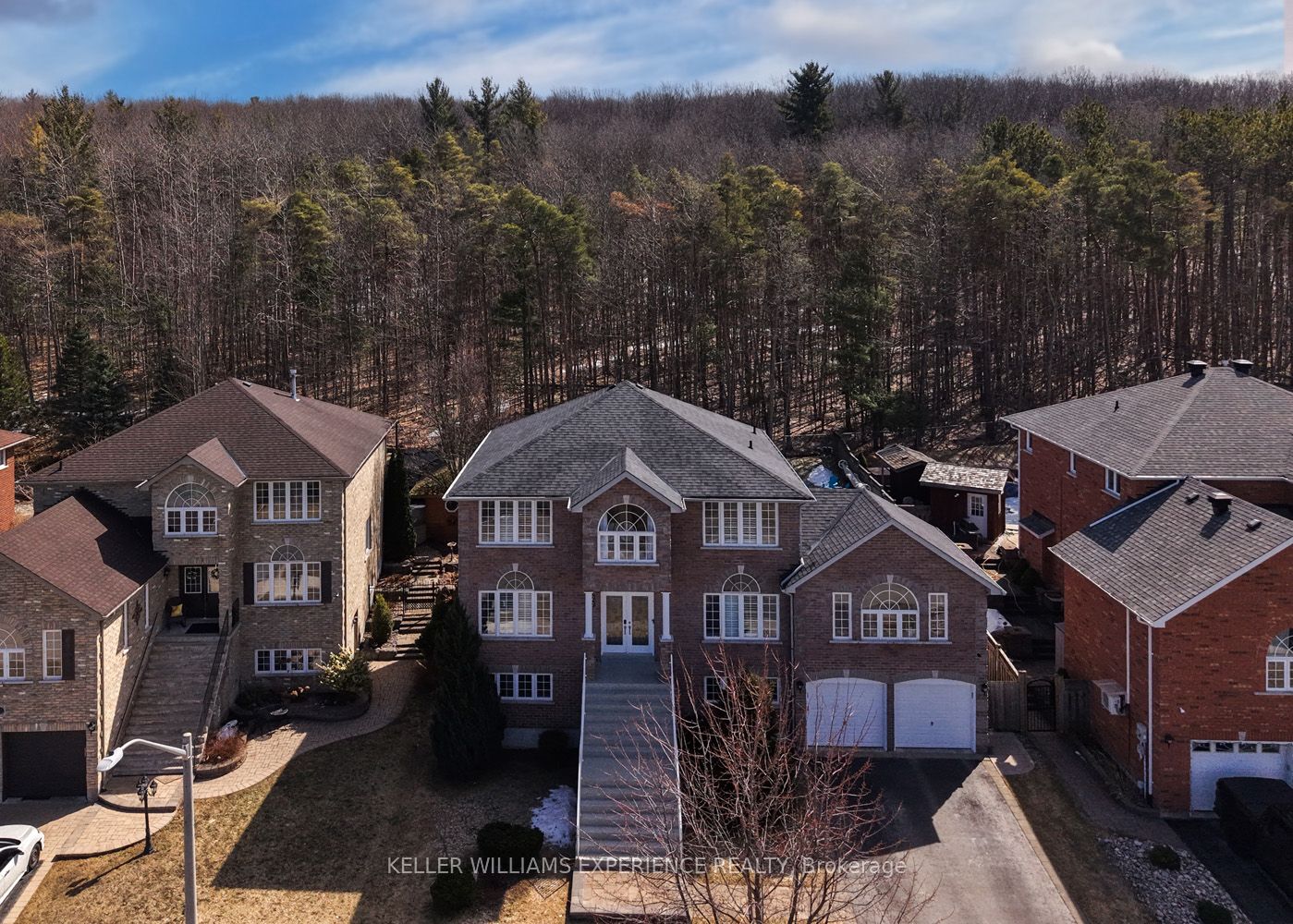 27 Willow Fern Dr Property Photo