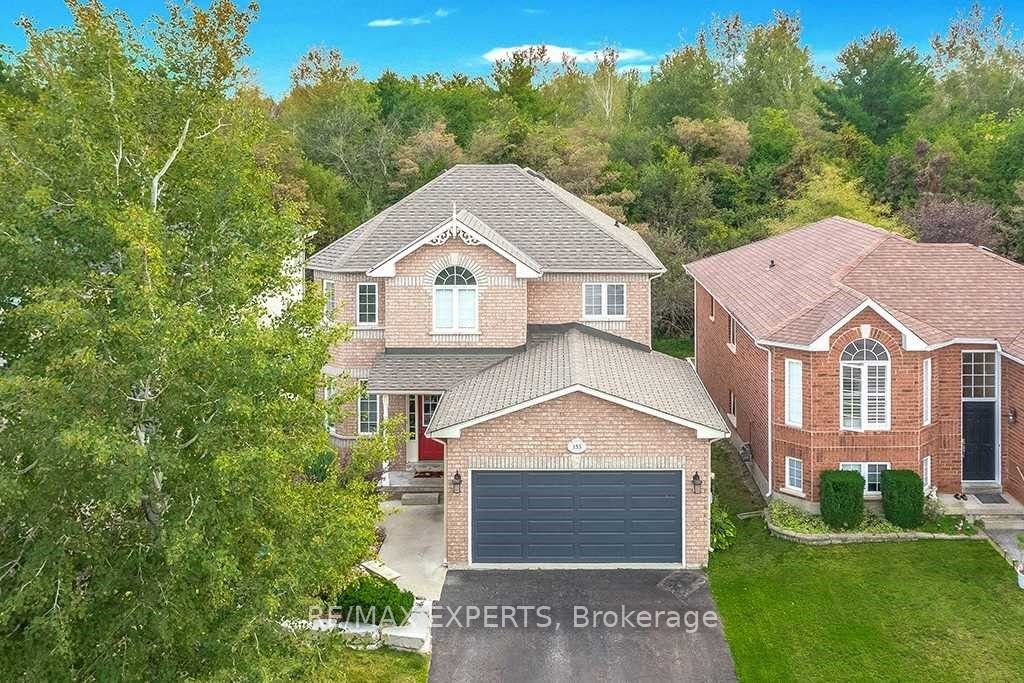 153 Loon Ave Property Photo