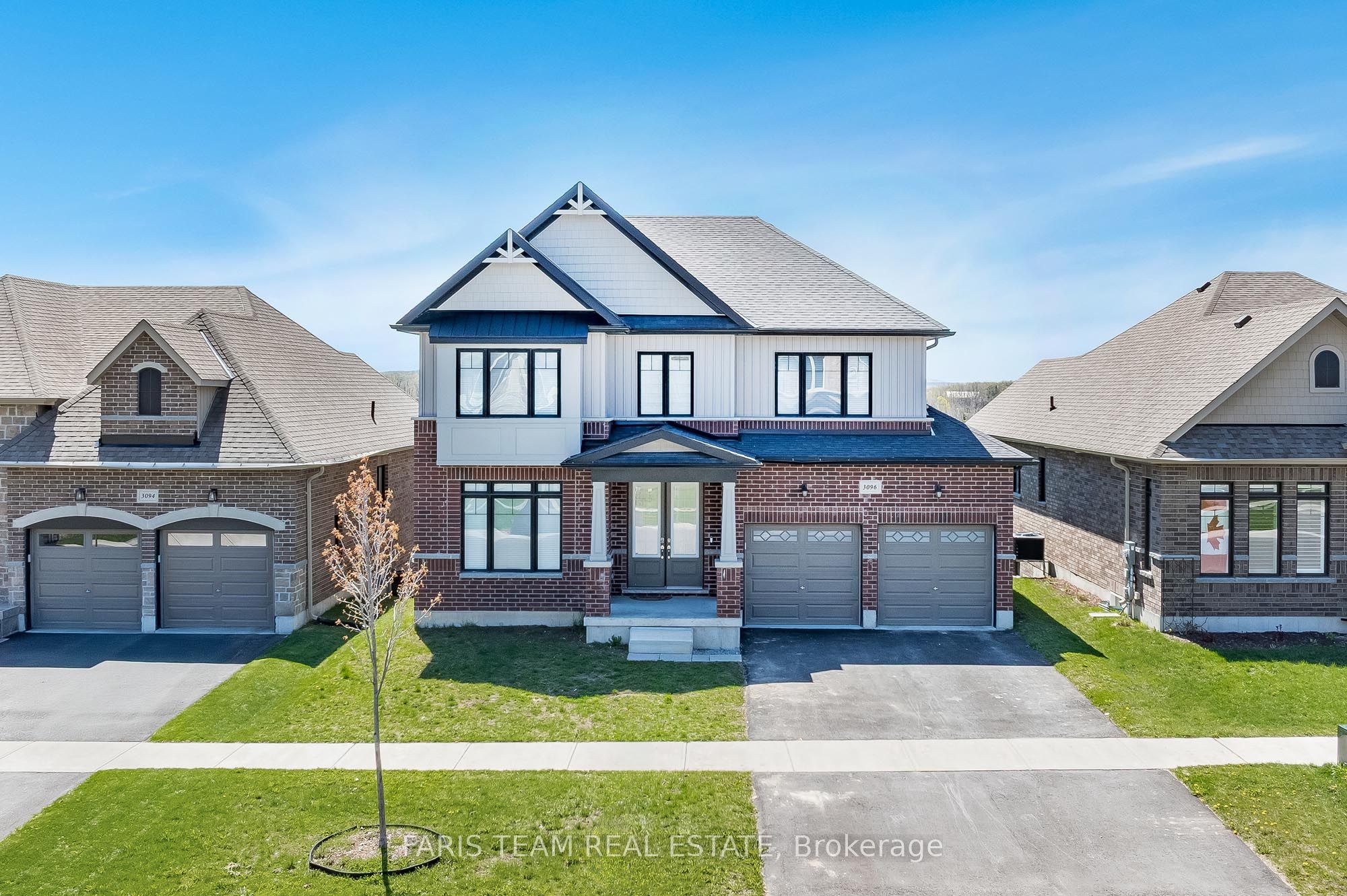 3096 Orion Boulevard Property Photo 1
