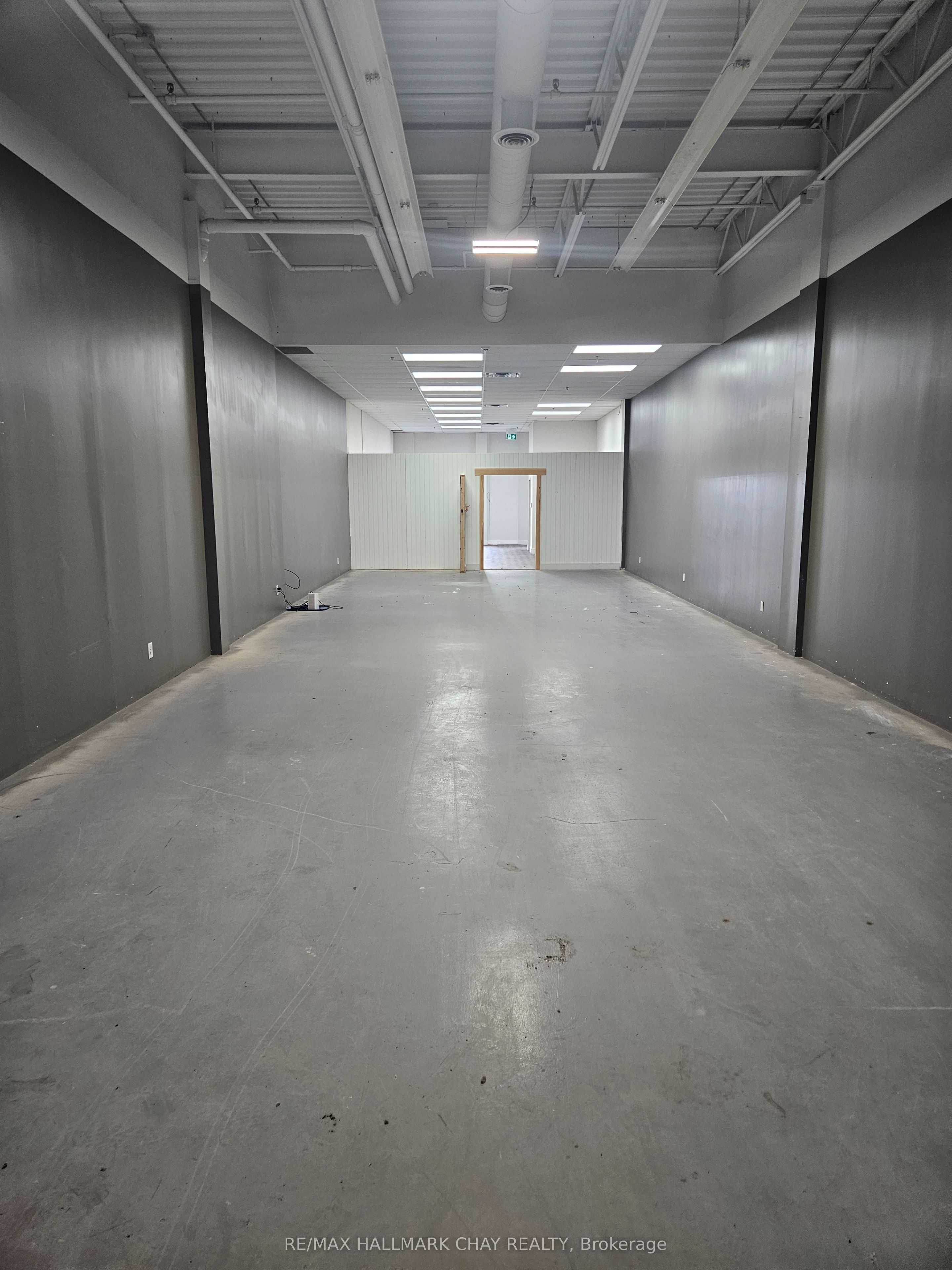 4 Alliance Boulevard 2 Property Photo 3