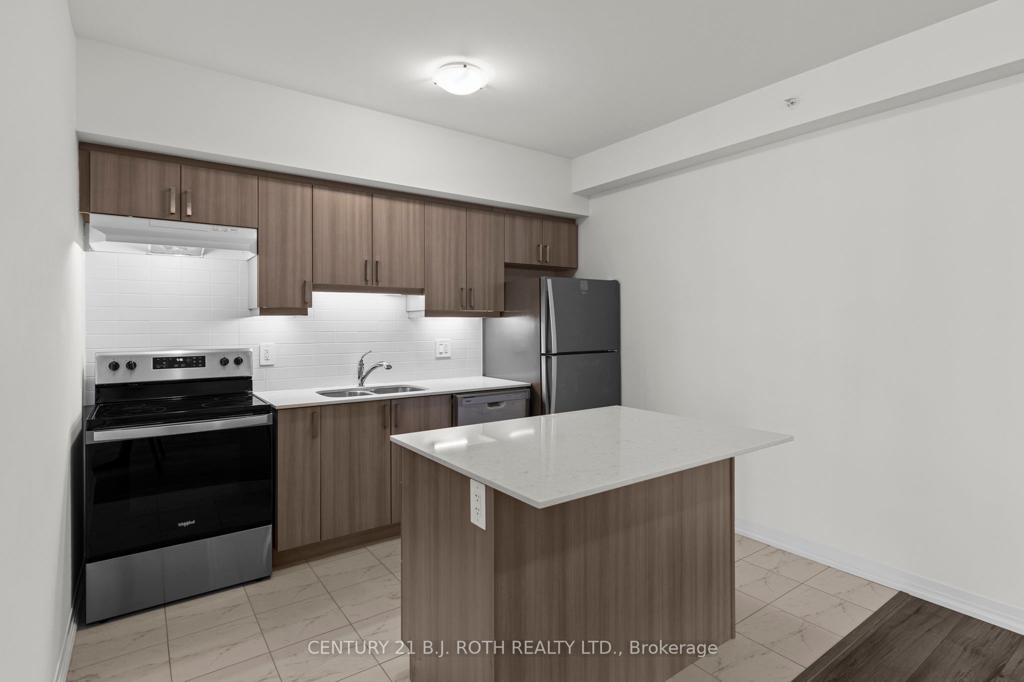 #410 - 15 Kneeshaw Drive Property Photo 7