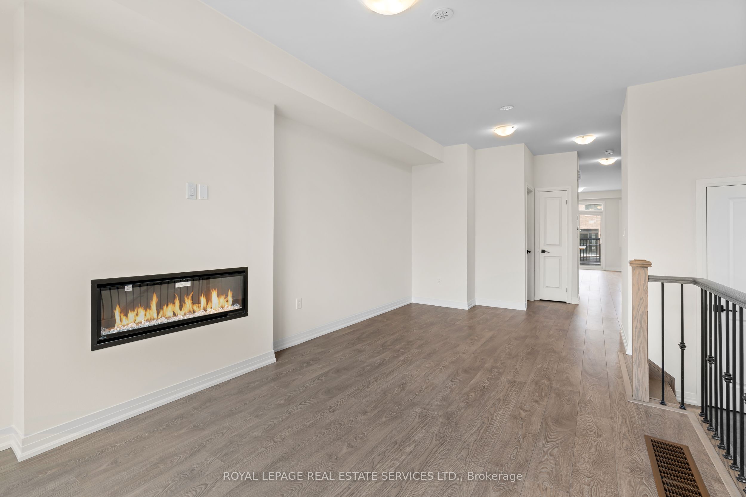27 Cherry Hill Lane Property Photo 10