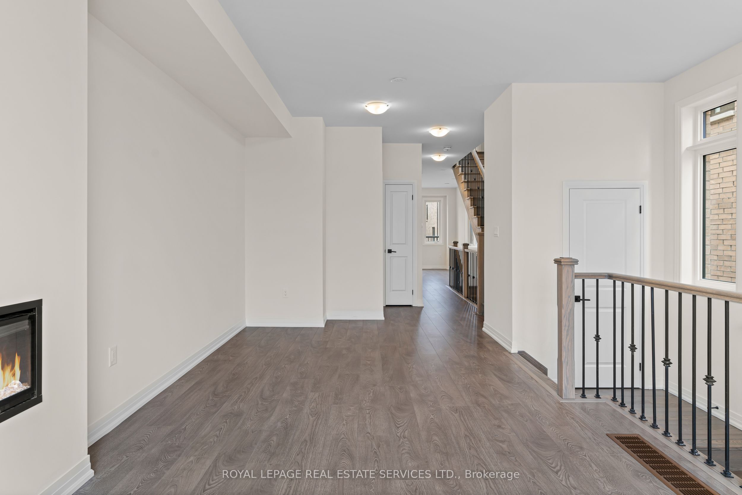 27 Cherry Hill Lane Property Photo 11