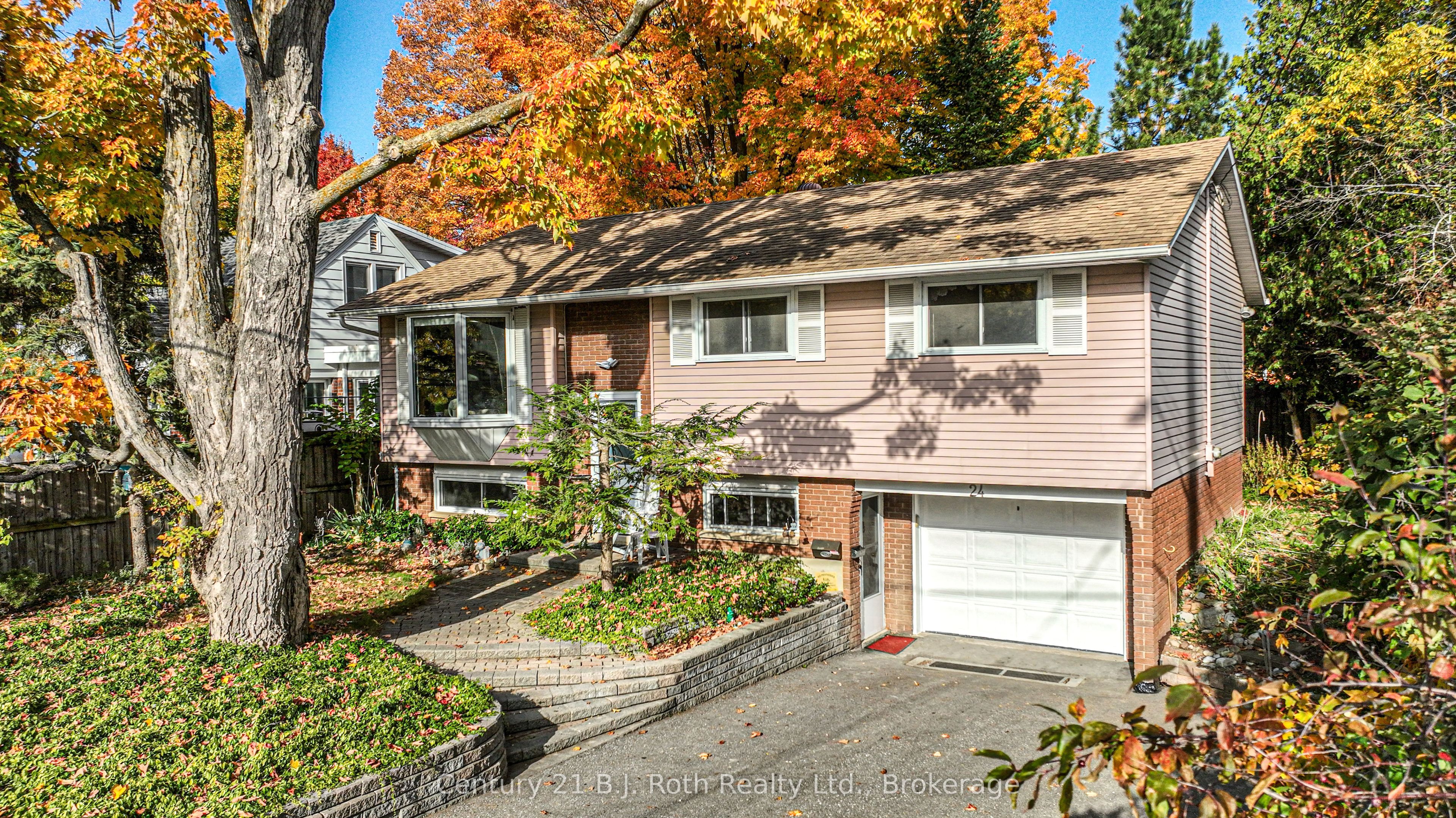 24 Champlain Street Property Photo 1