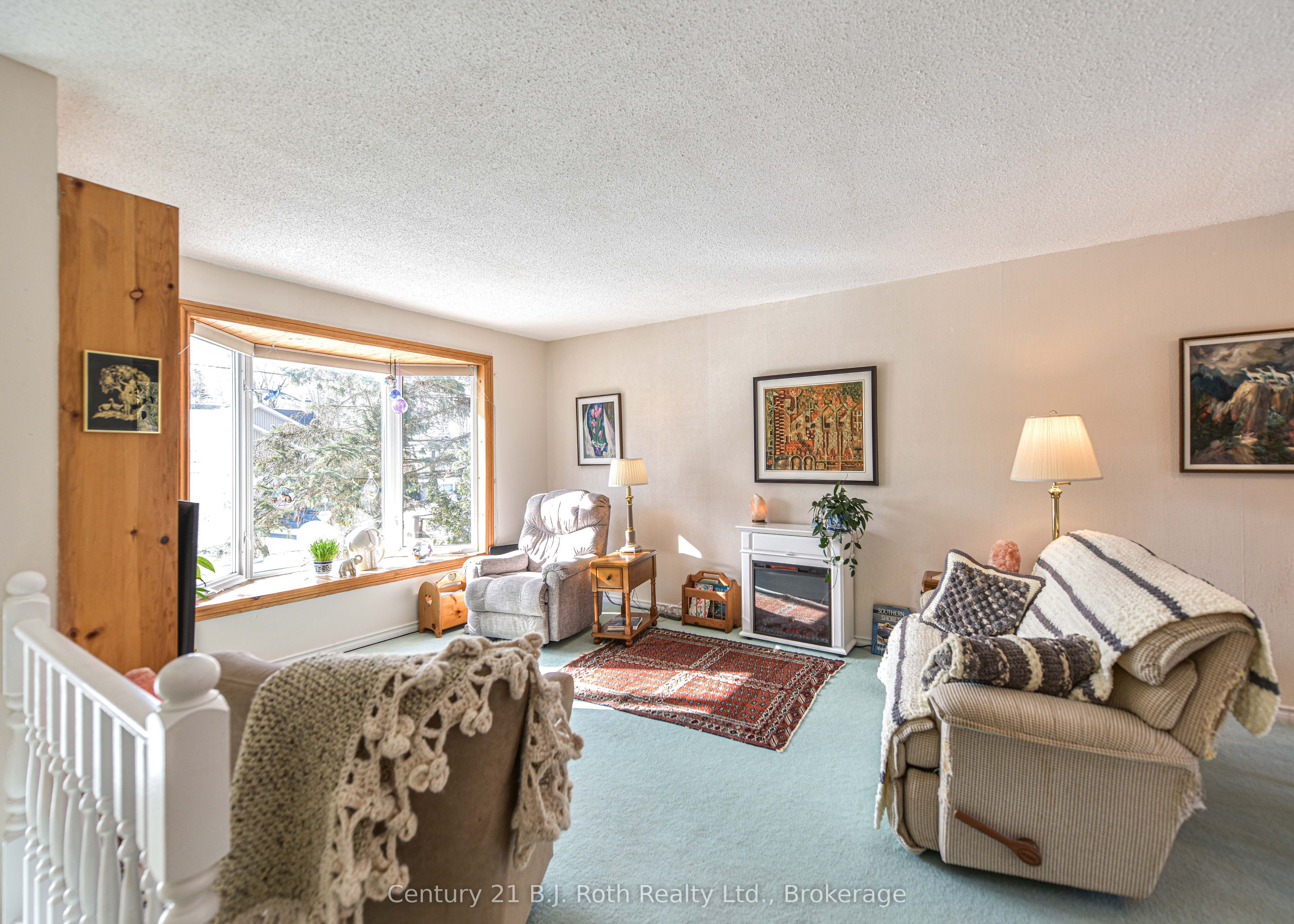 24 Champlain Street Property Photo 11
