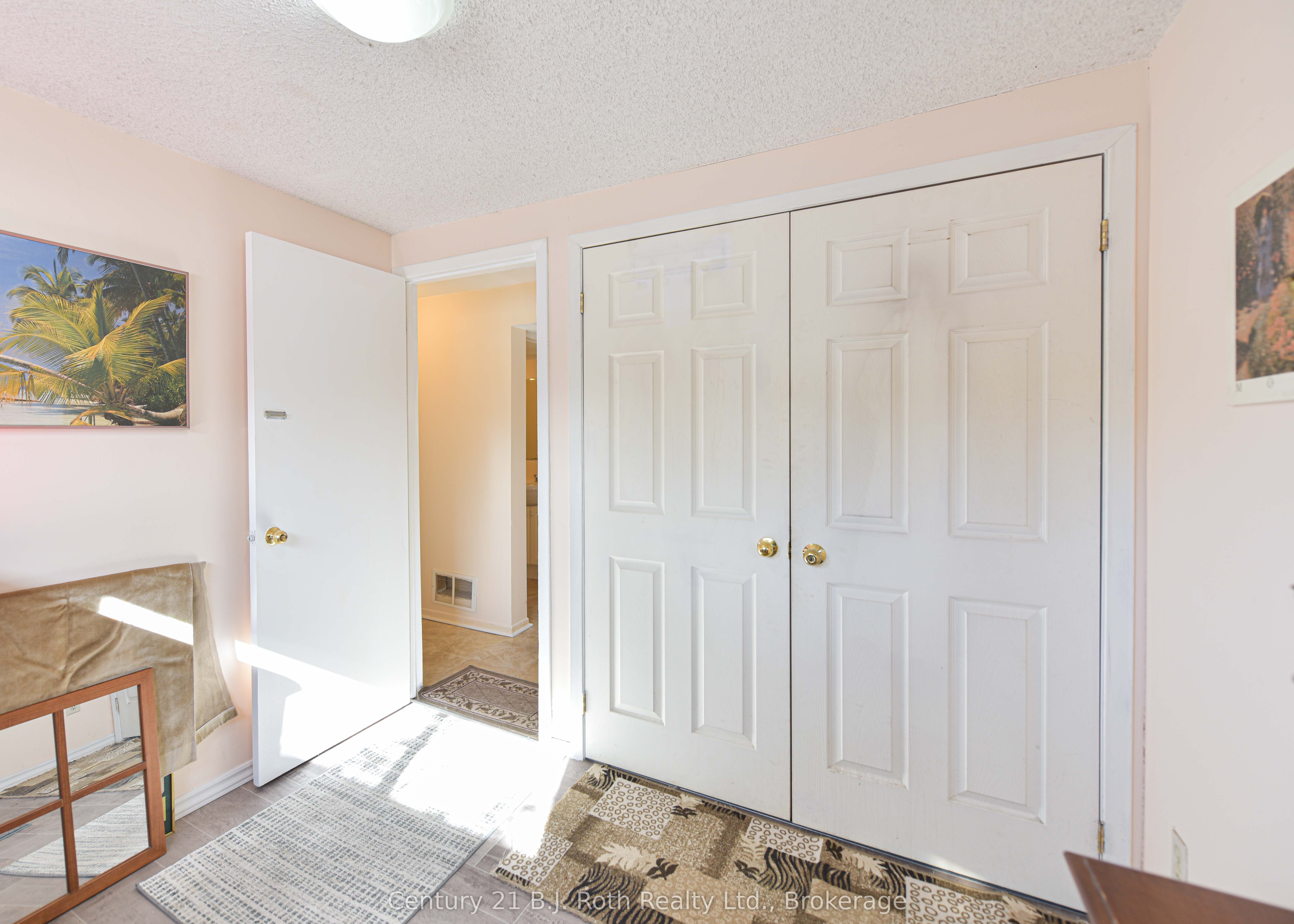 24 Champlain Street Property Photo 29