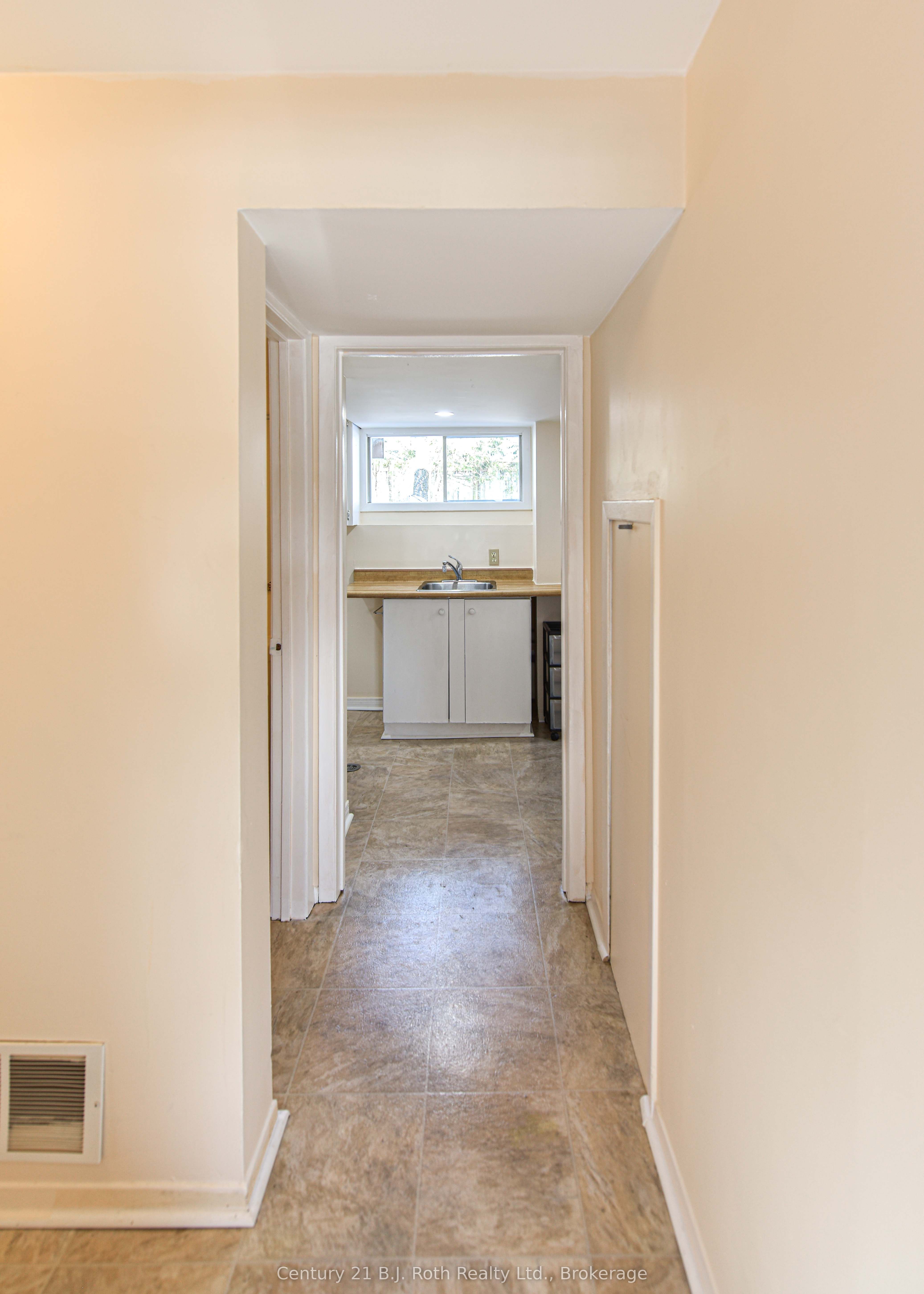 24 Champlain Street Property Photo 31