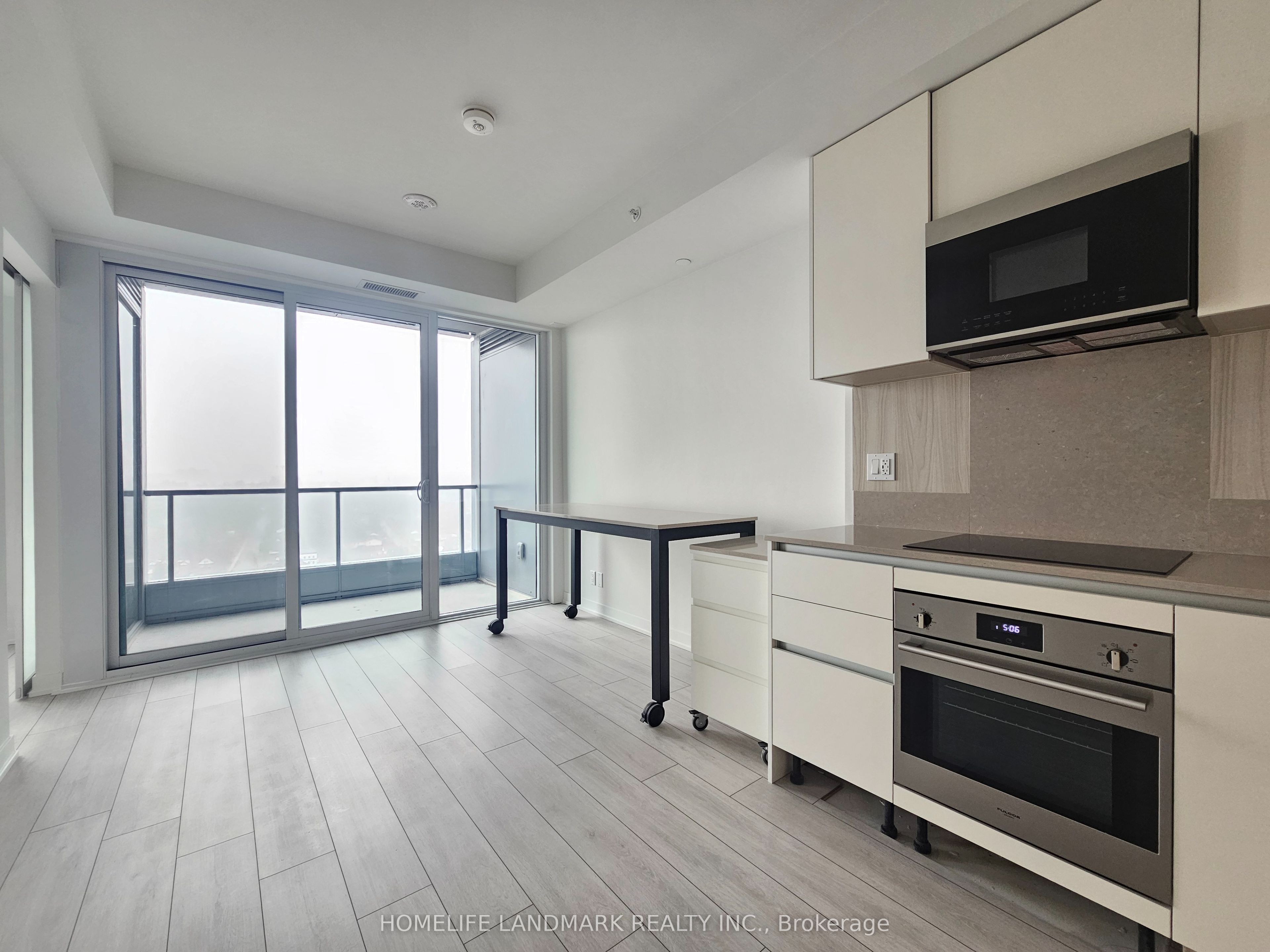 #2104 - 39 Mary Street Property Photo 5