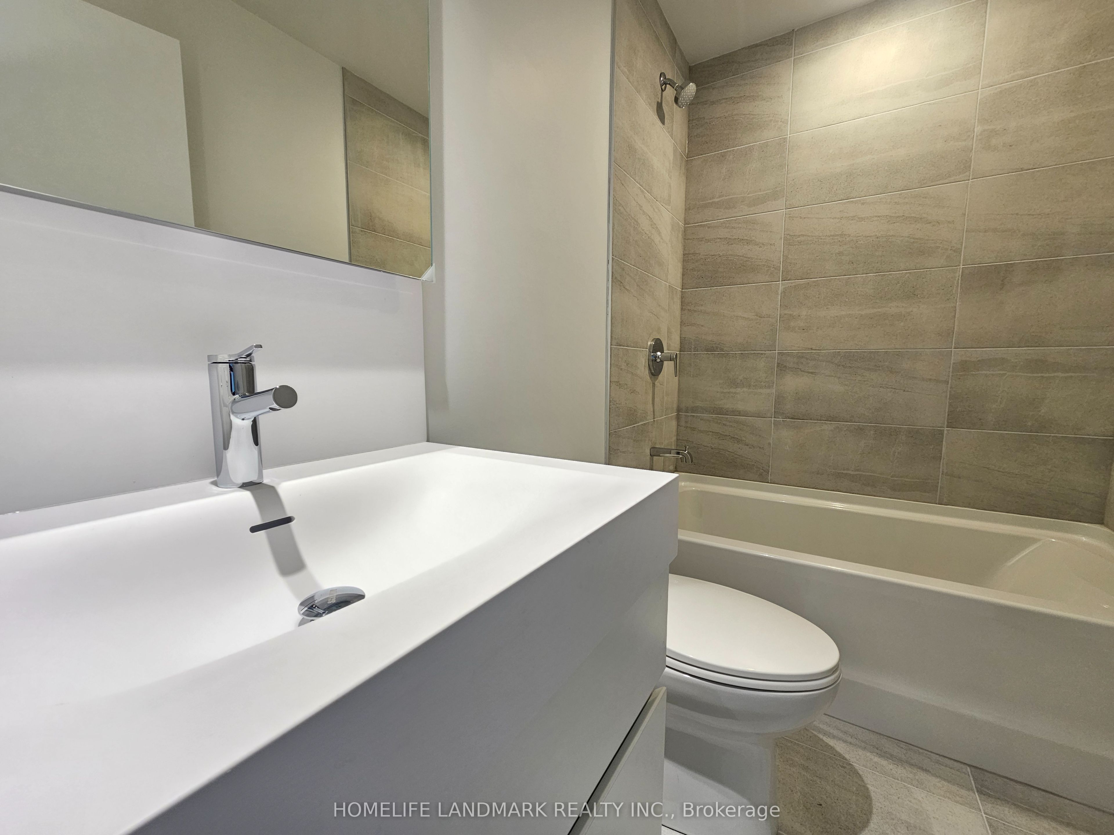 #2104 - 39 Mary Street Property Photo 7