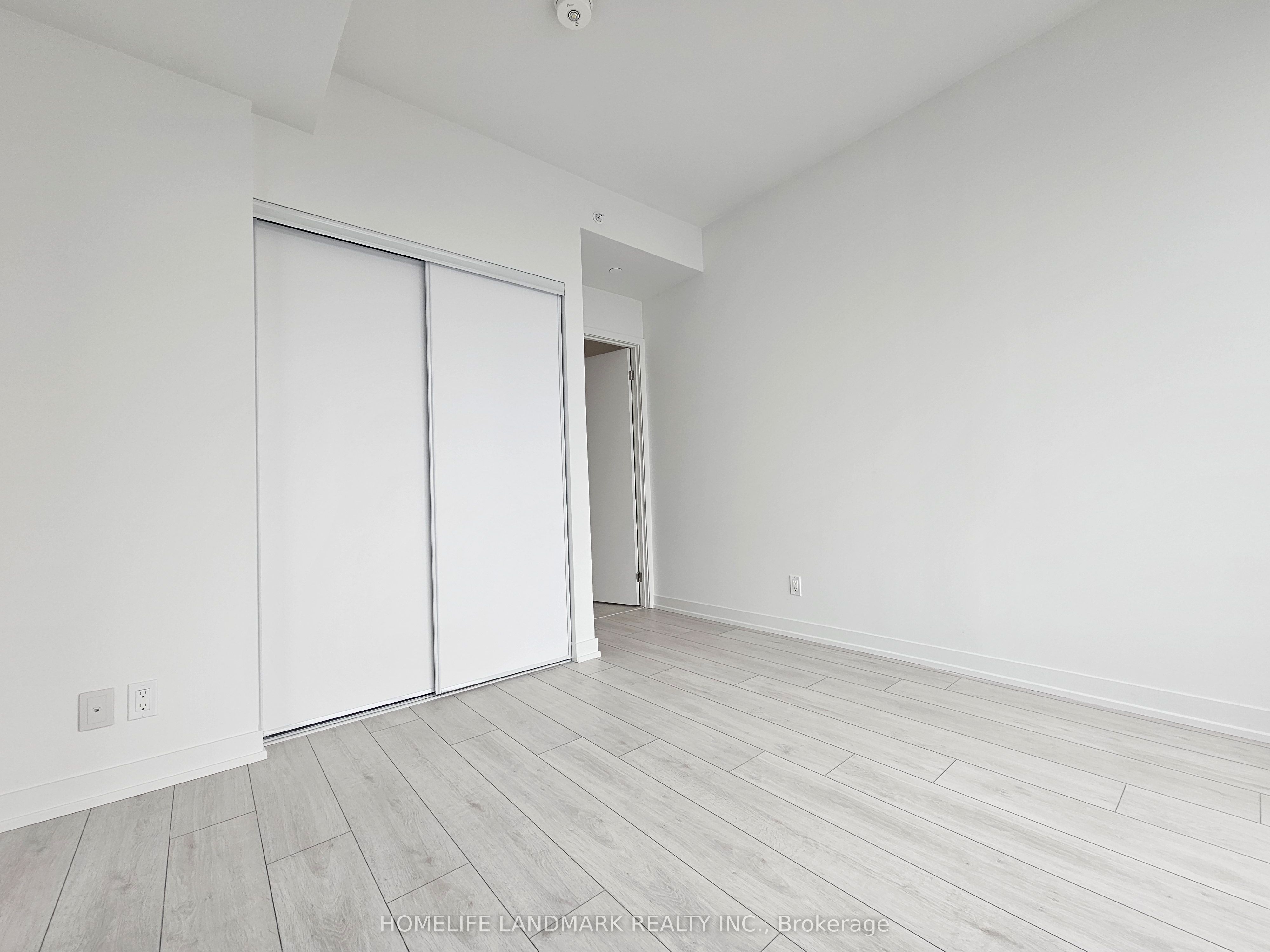 #2104 - 39 Mary Street Property Photo 9