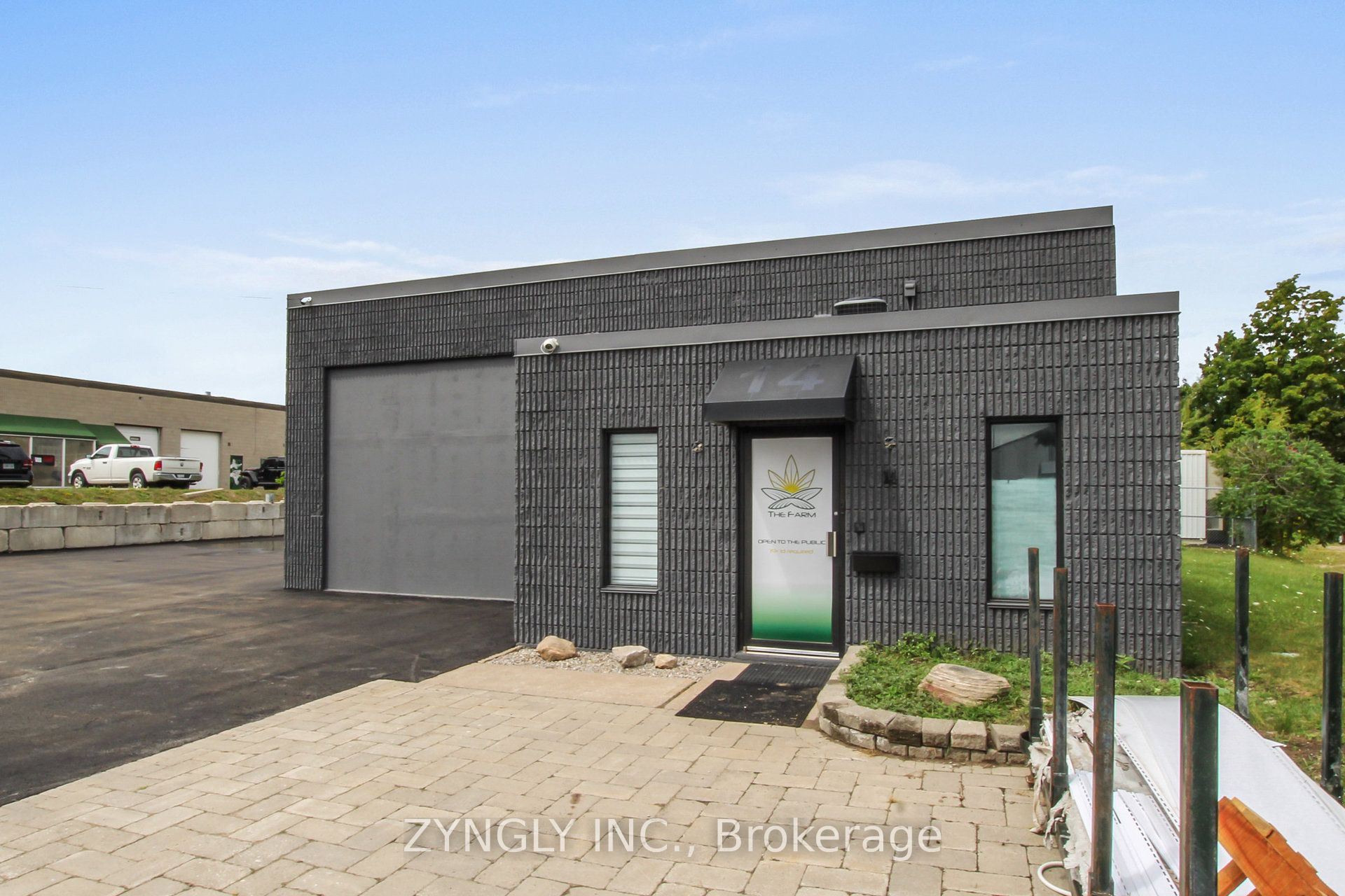 14 Hamilton Road Property Photo 2