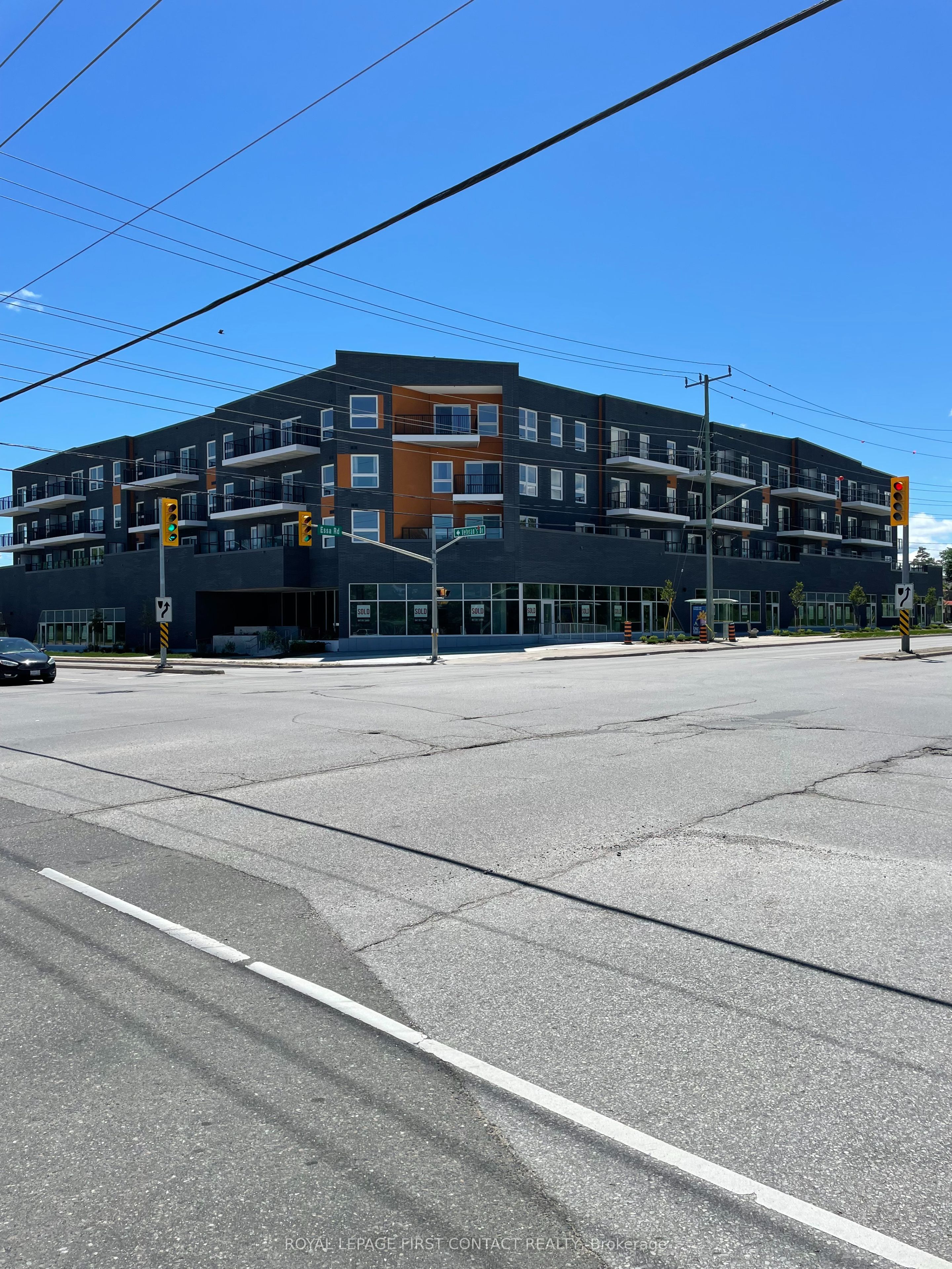 #304 - 430 Essa Road Property Photo