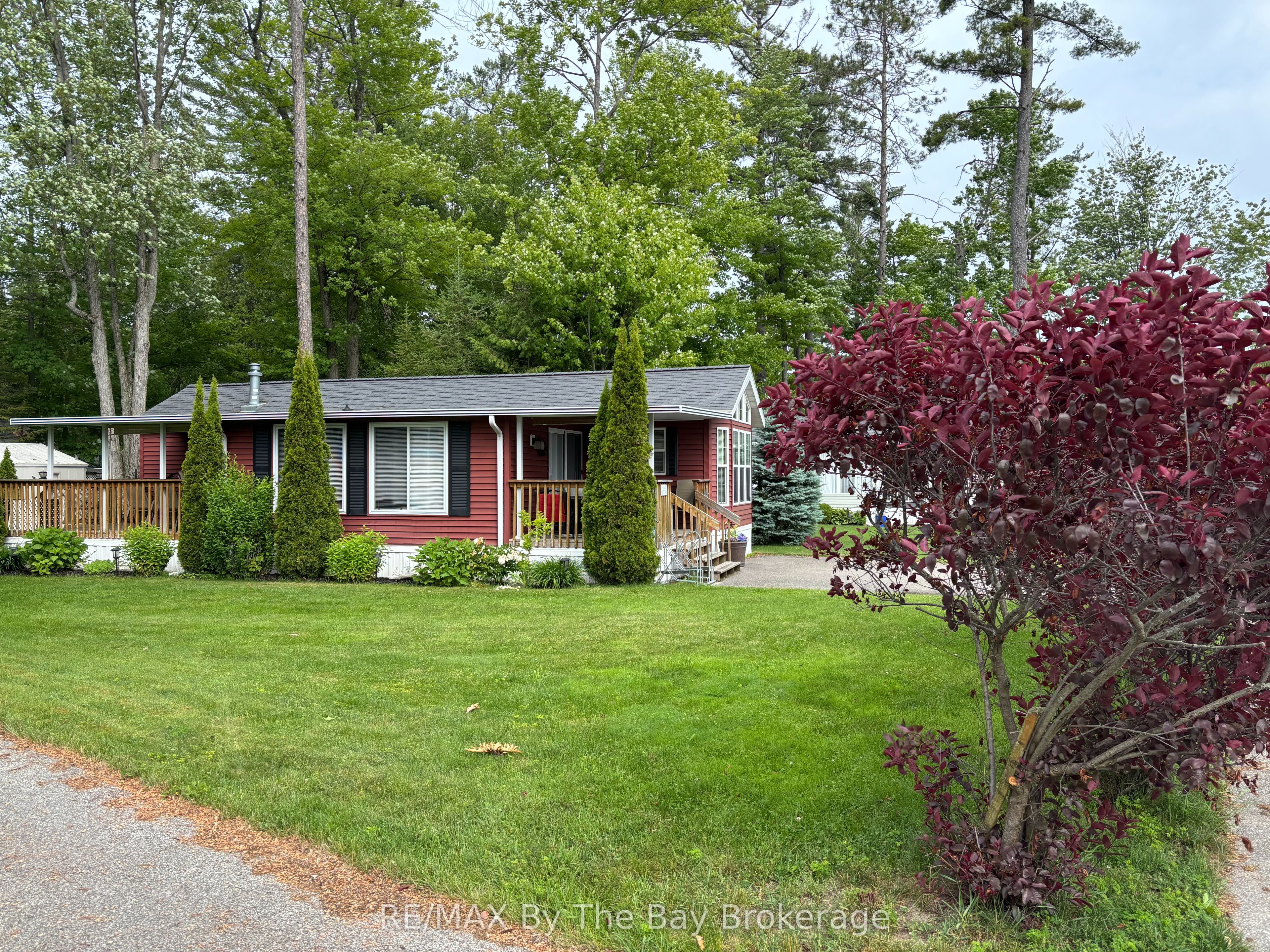 50 TEMAGAMI Trail Property Photo 1