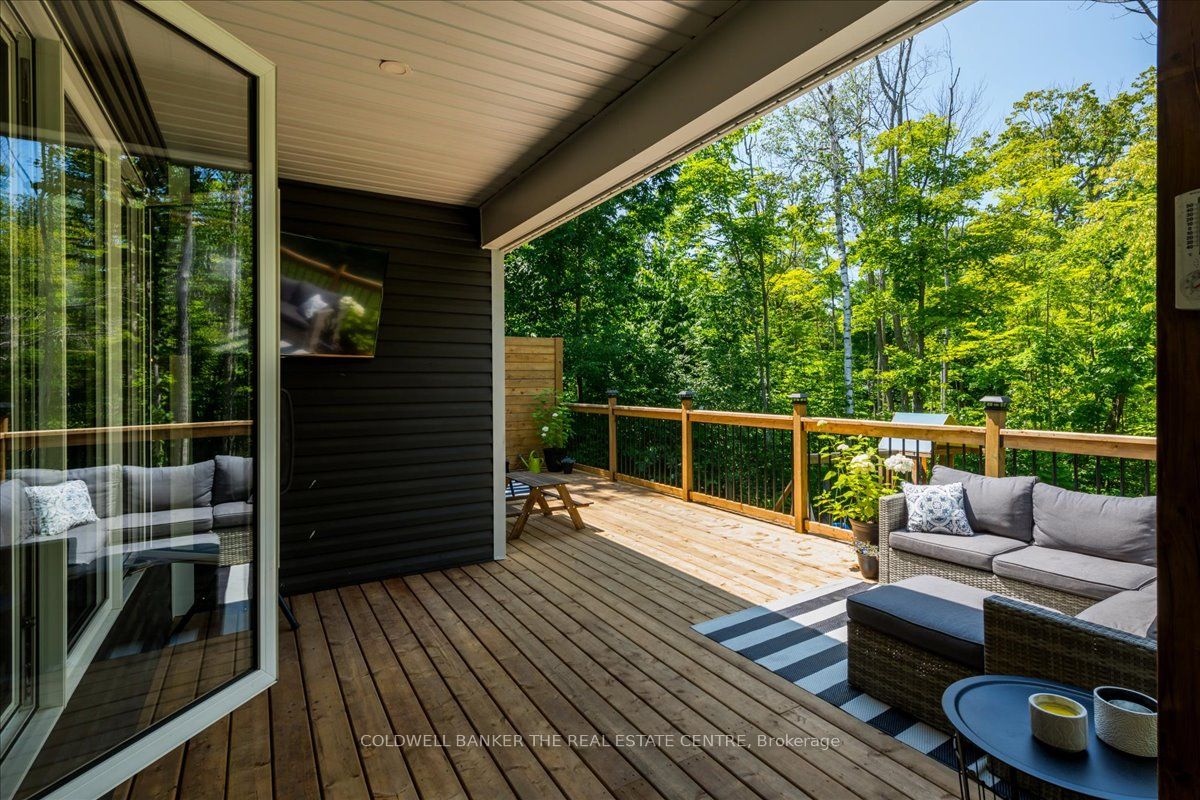 2435 Champlain Road Property Photo 24