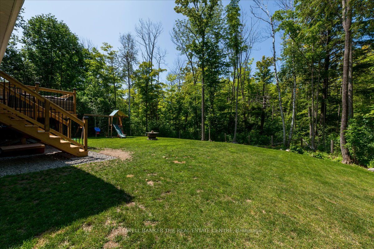 2435 Champlain Road Property Photo 27