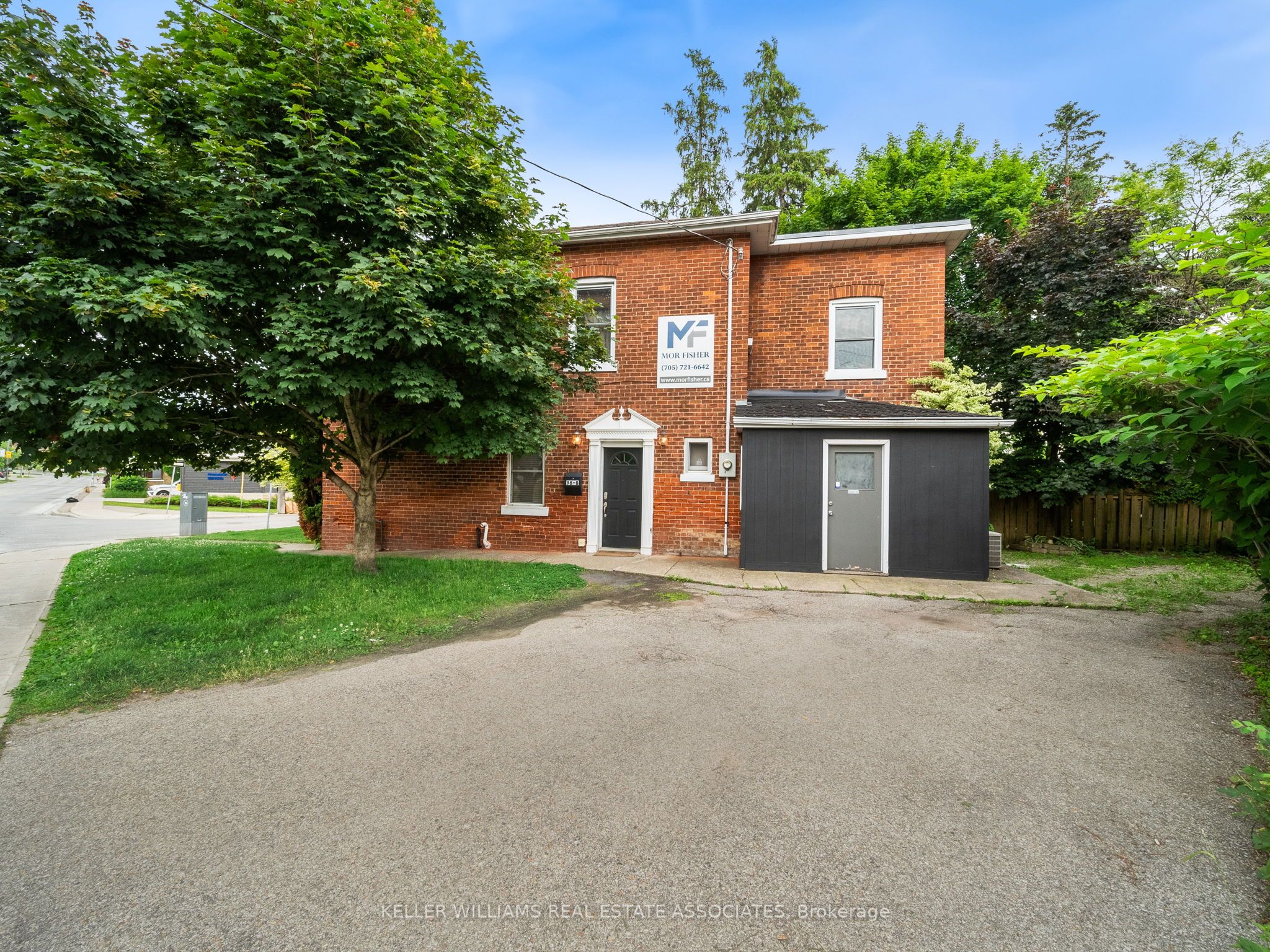 98 Mary St Property Photo