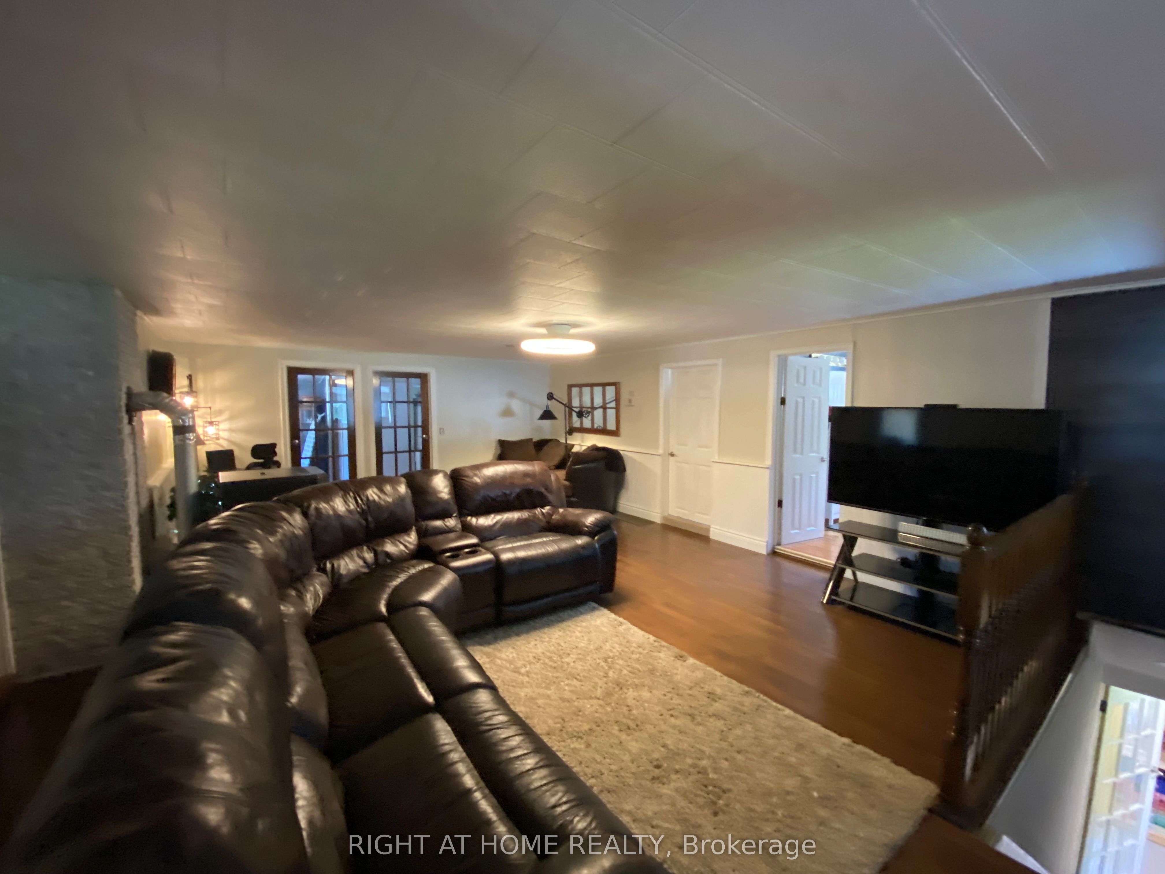 1725 Earl Haid Avenue Property Photo 8